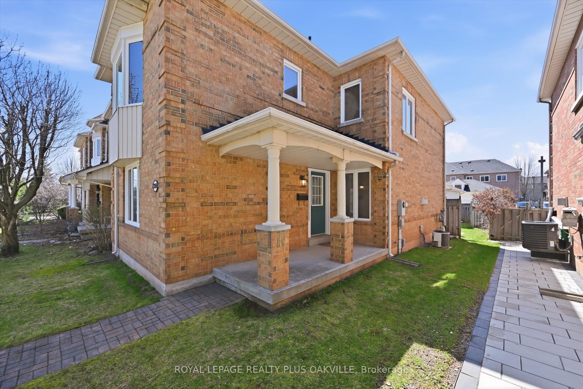 2150 Fourth Line Property Photo 3