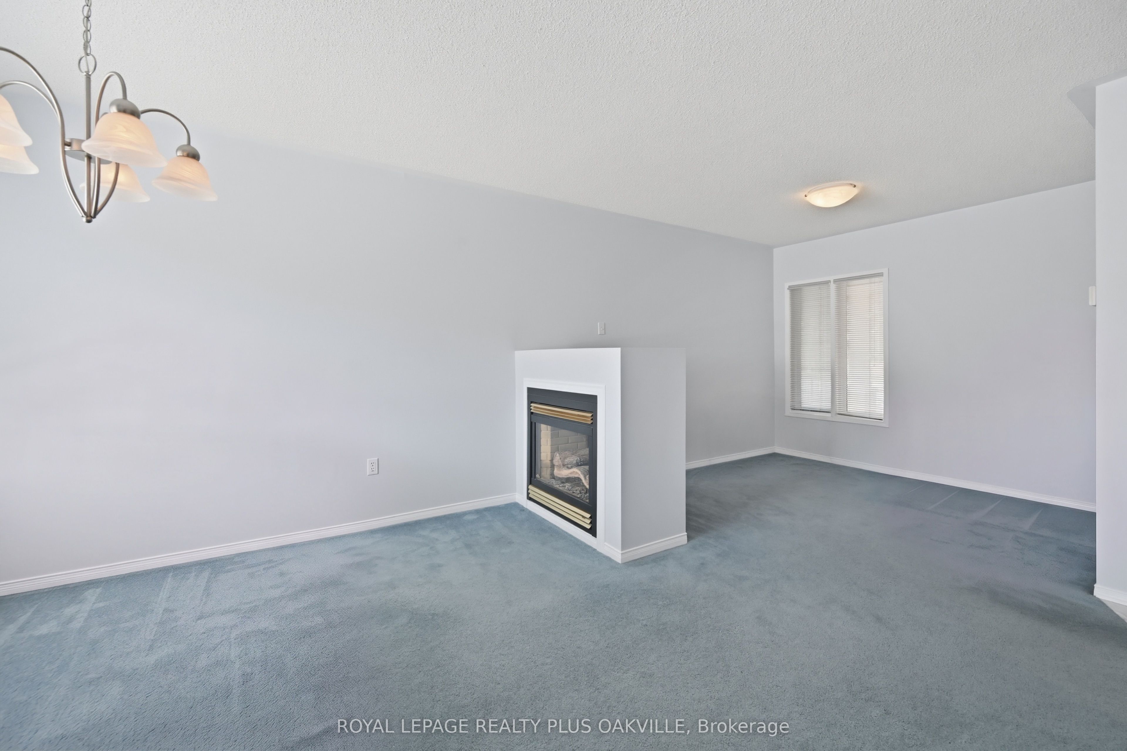 2150 Fourth Line Property Photo 9