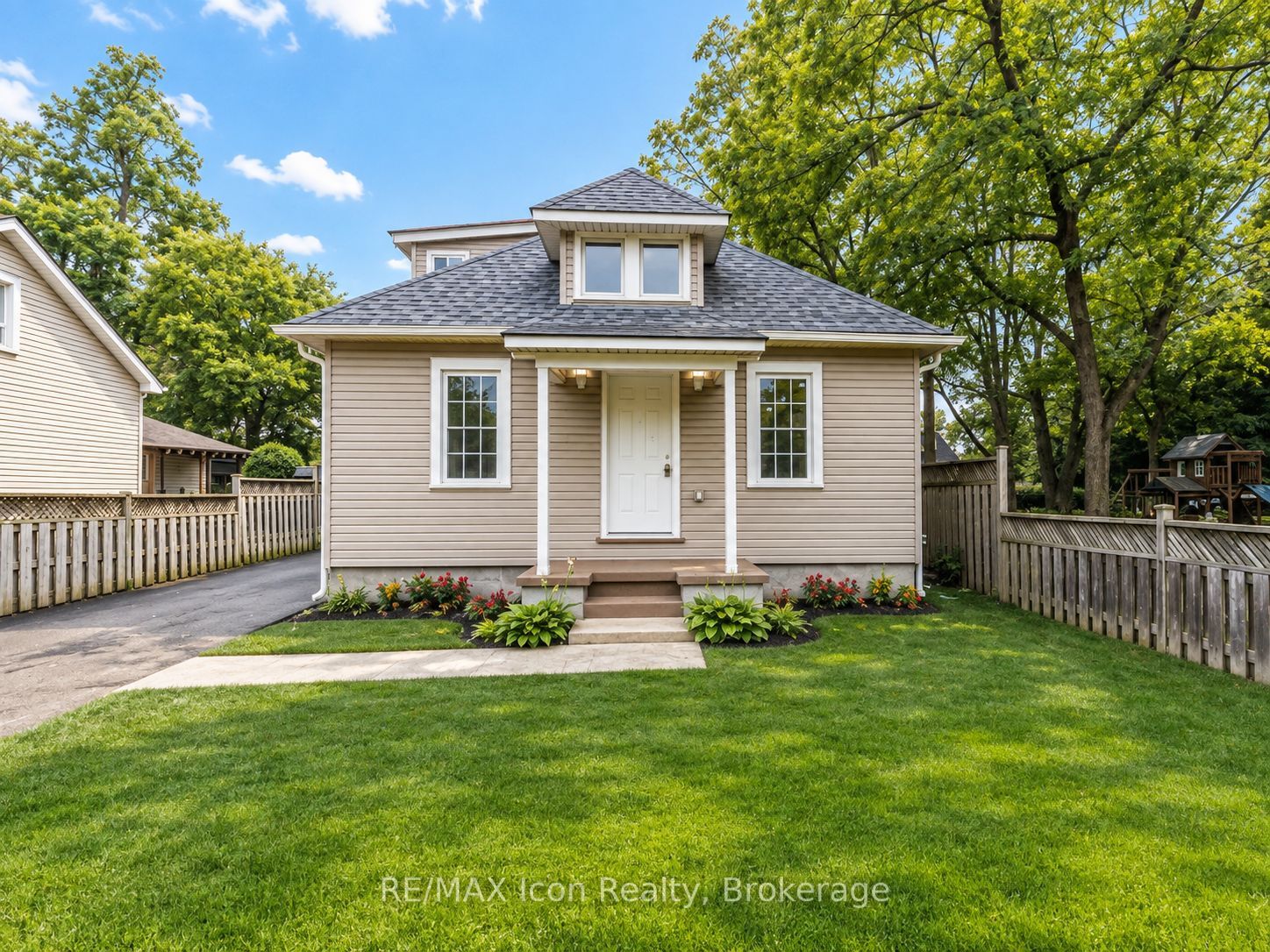 1270 Spring Gardens Road Property Photo 1