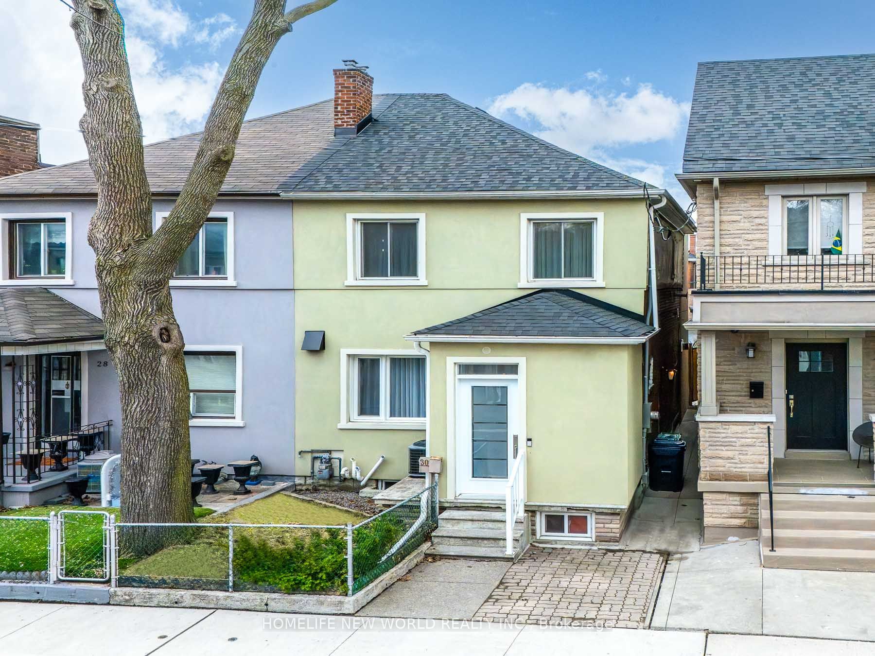 30 Carling Avenue Property Photo 1