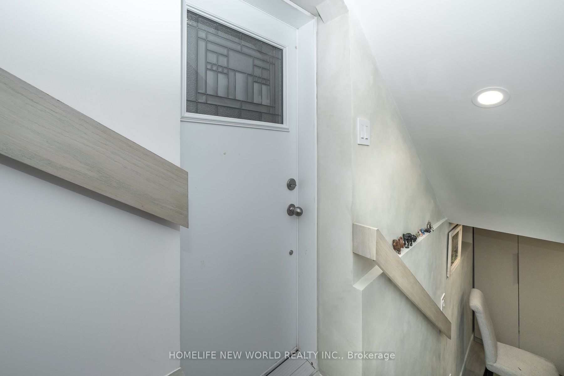 30 Carling Avenue Property Photo 38