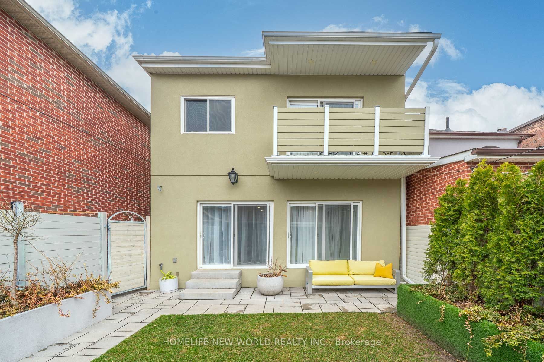 30 Carling Avenue Property Photo 43