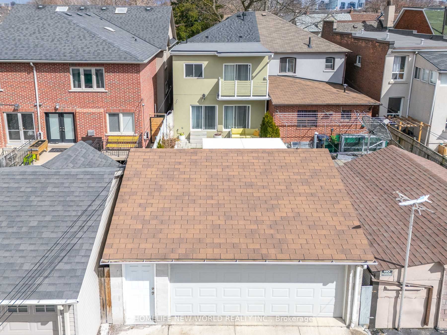 30 Carling Avenue Property Photo 44