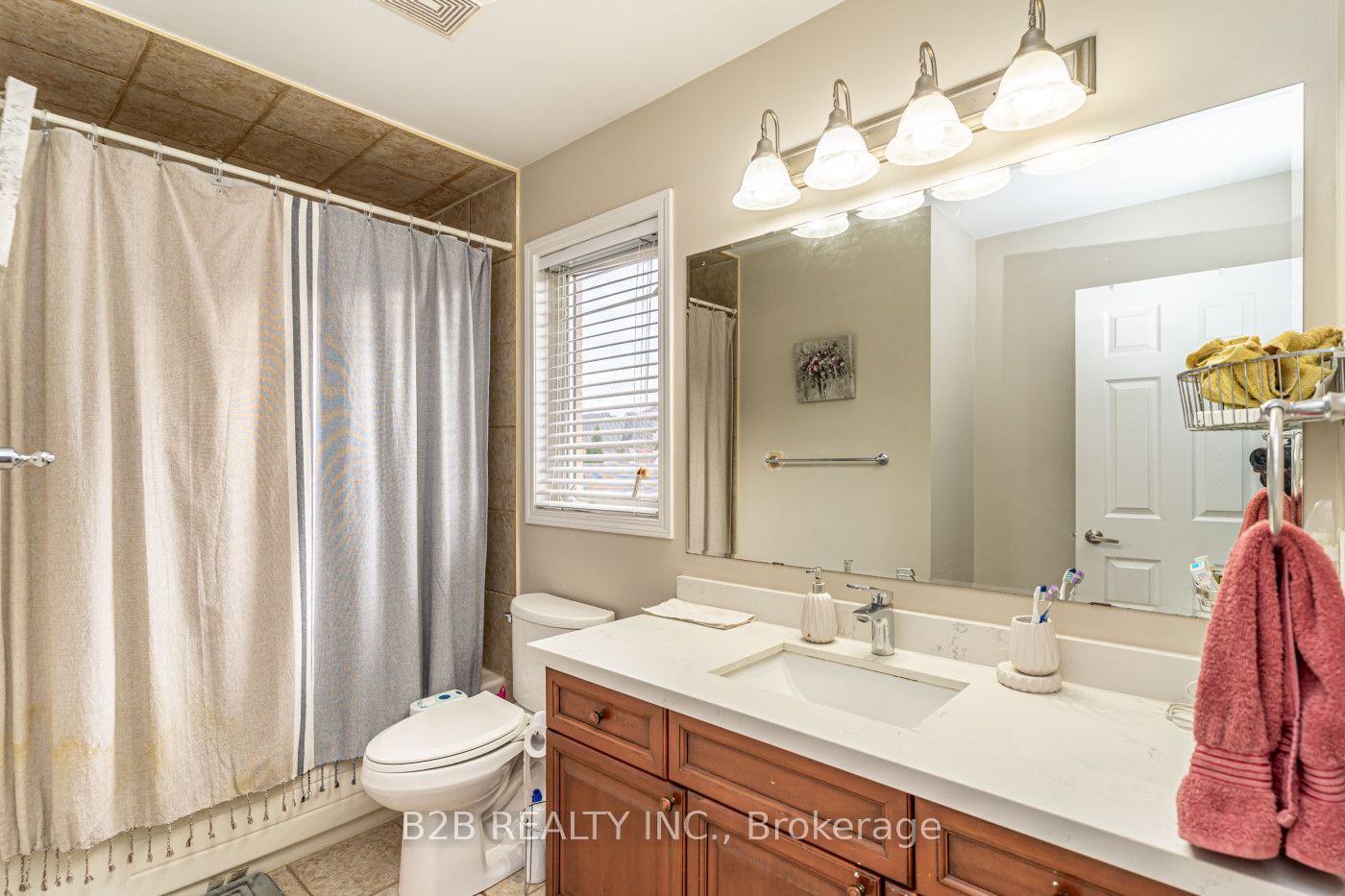 12 Valleywest Road Property Photo 28