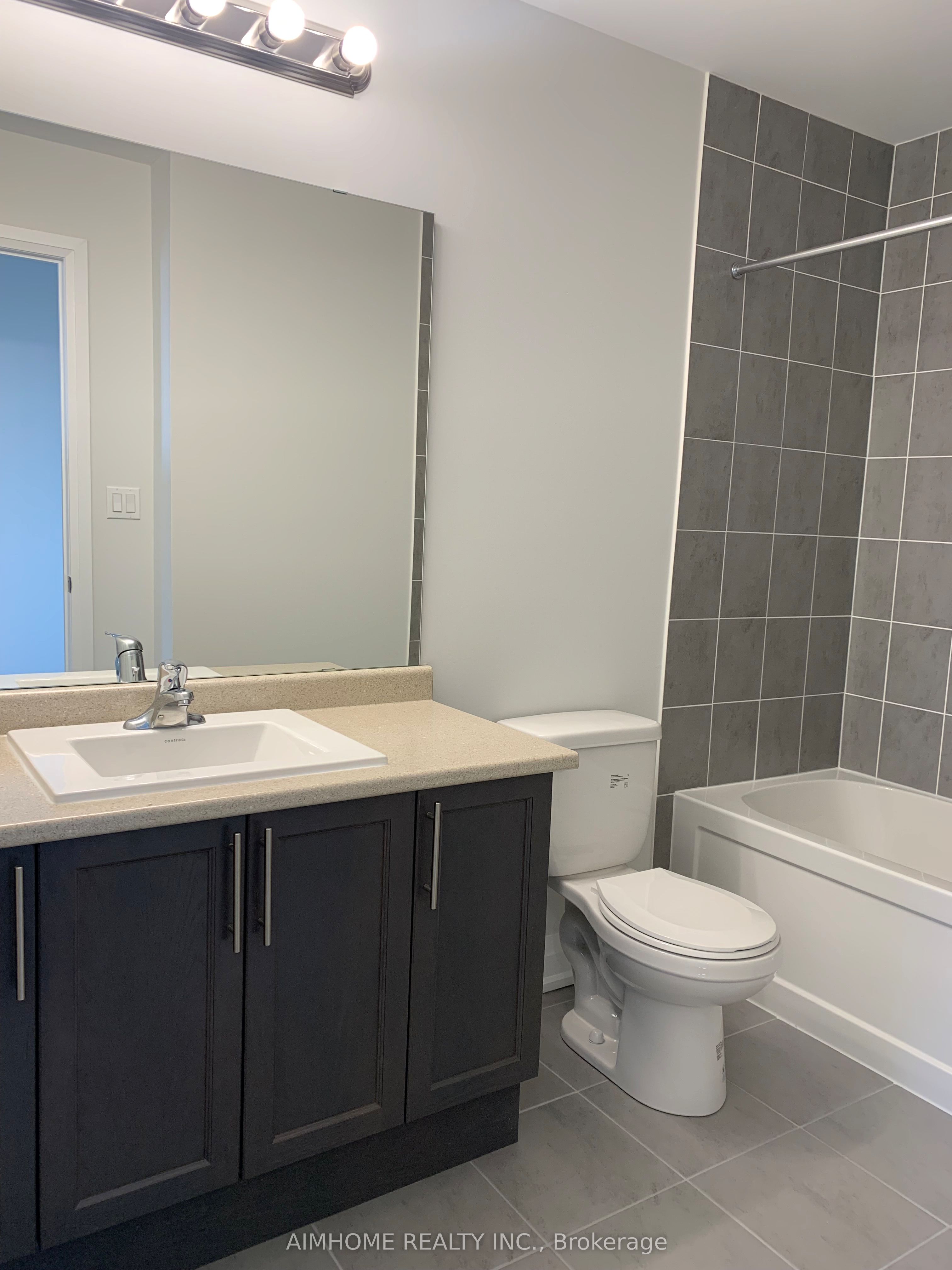12 Summerbeam Way Property Photo 14