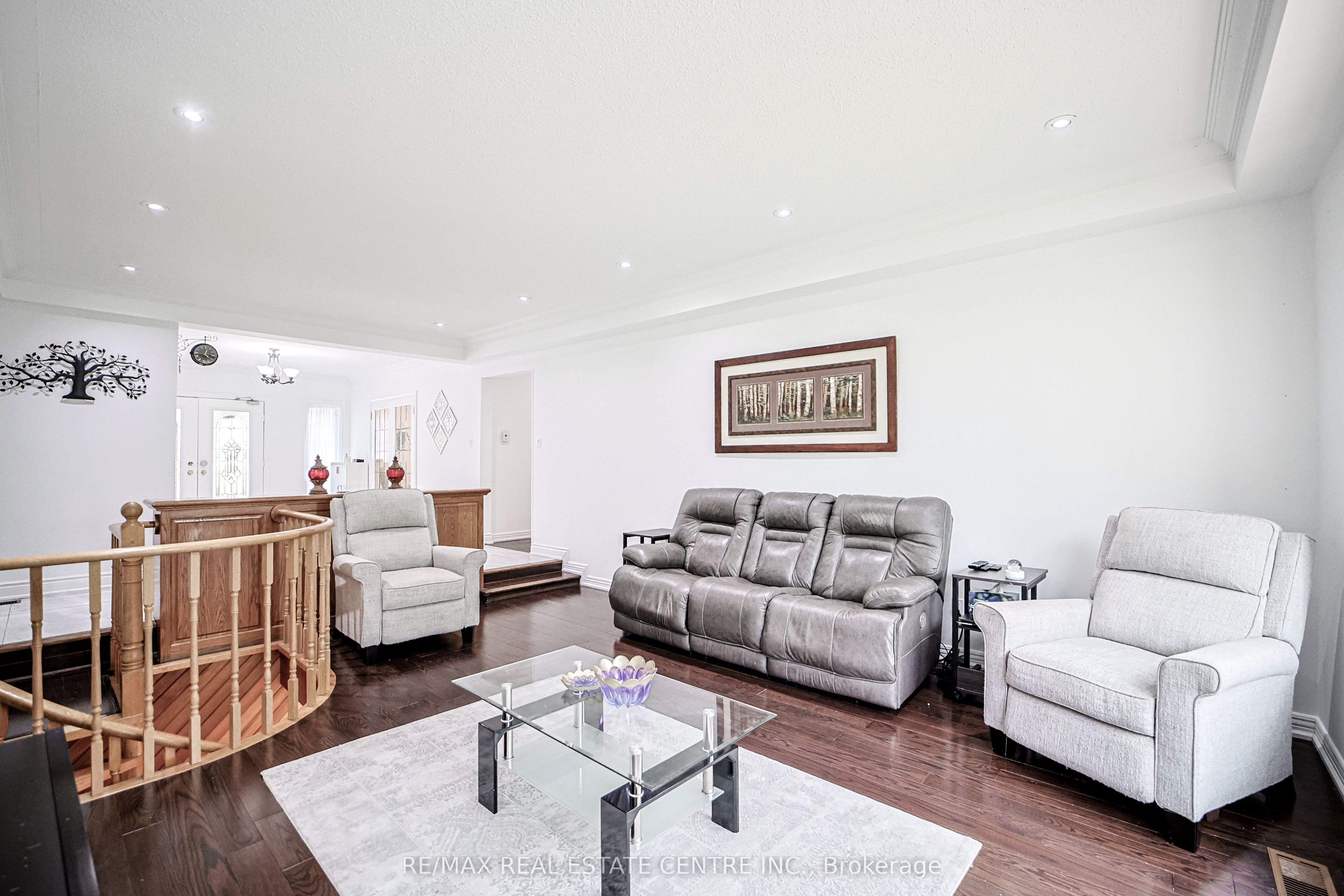 7750 5 Side Road Property Photo 8