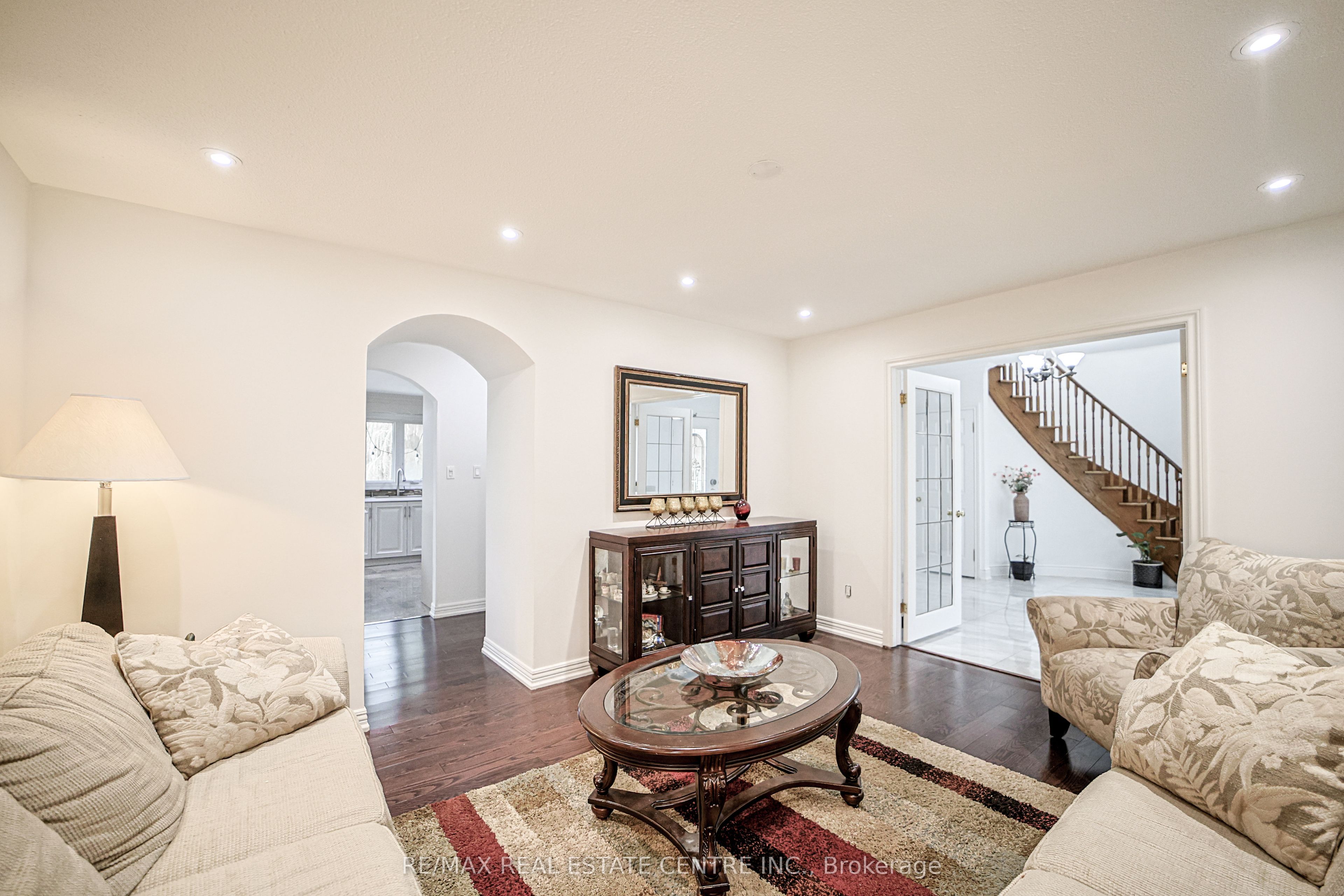 7750 5 Side Road Property Photo 10