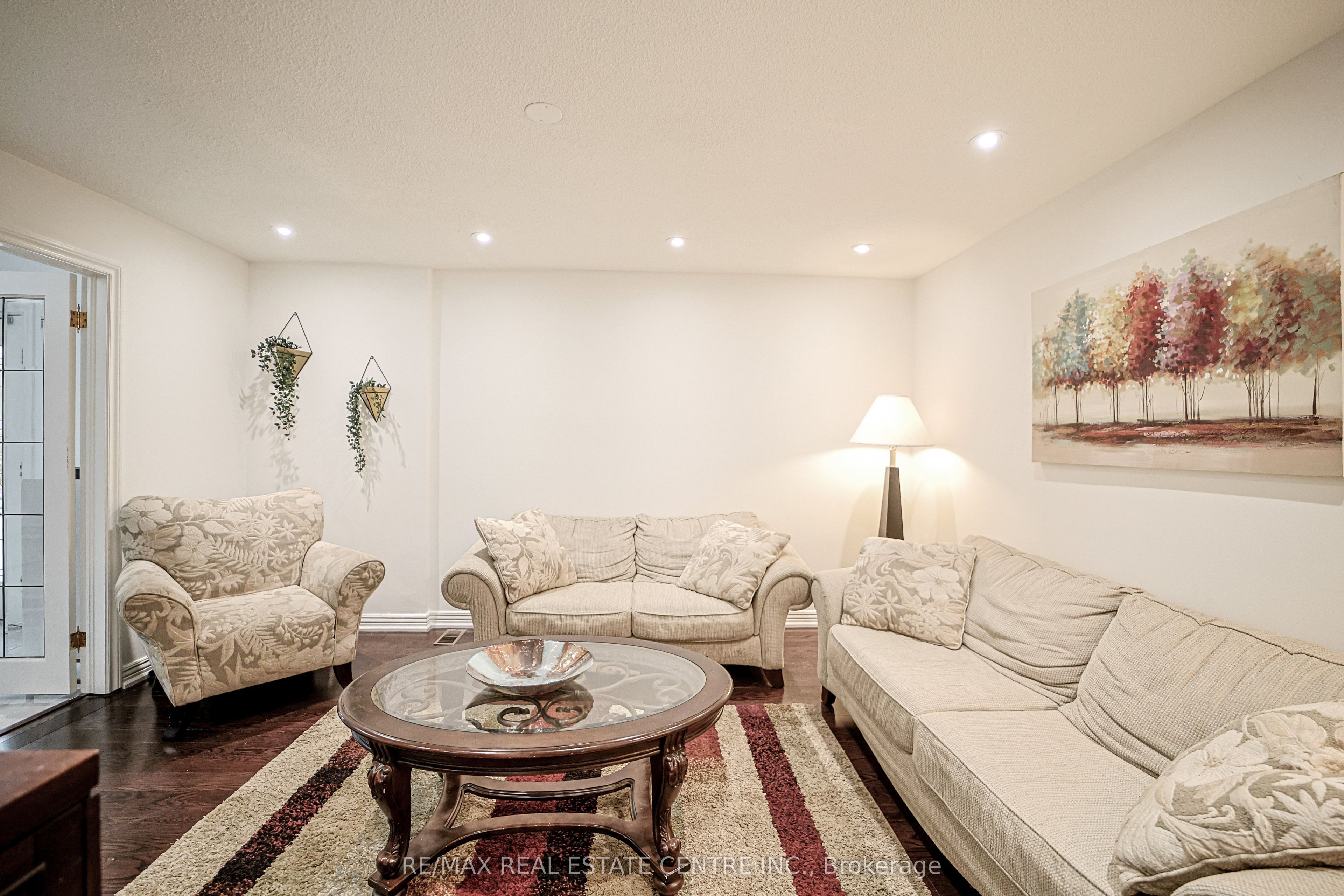 7750 5 Side Road Property Photo 12