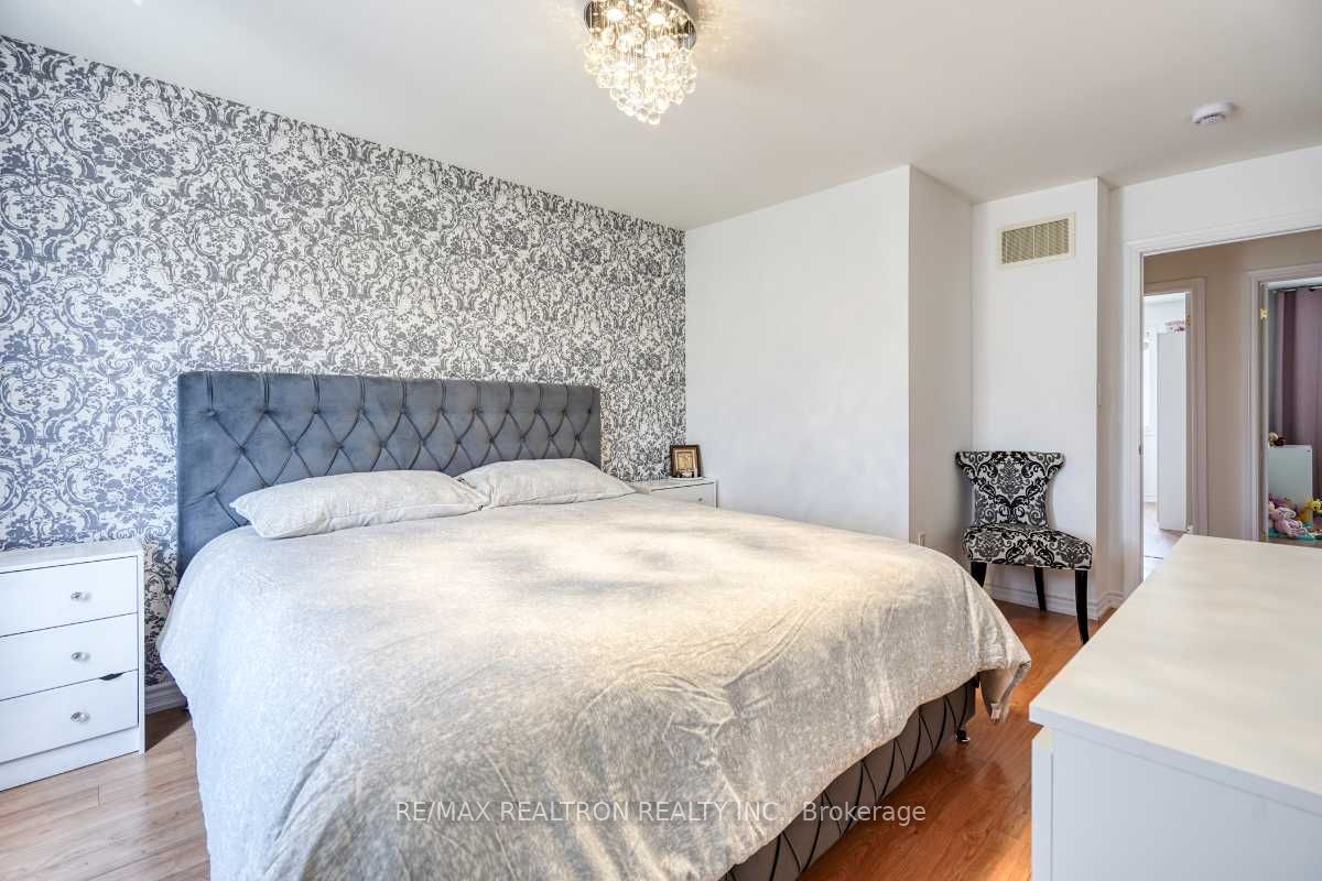 15 Sprucewood Road Property Photo 19