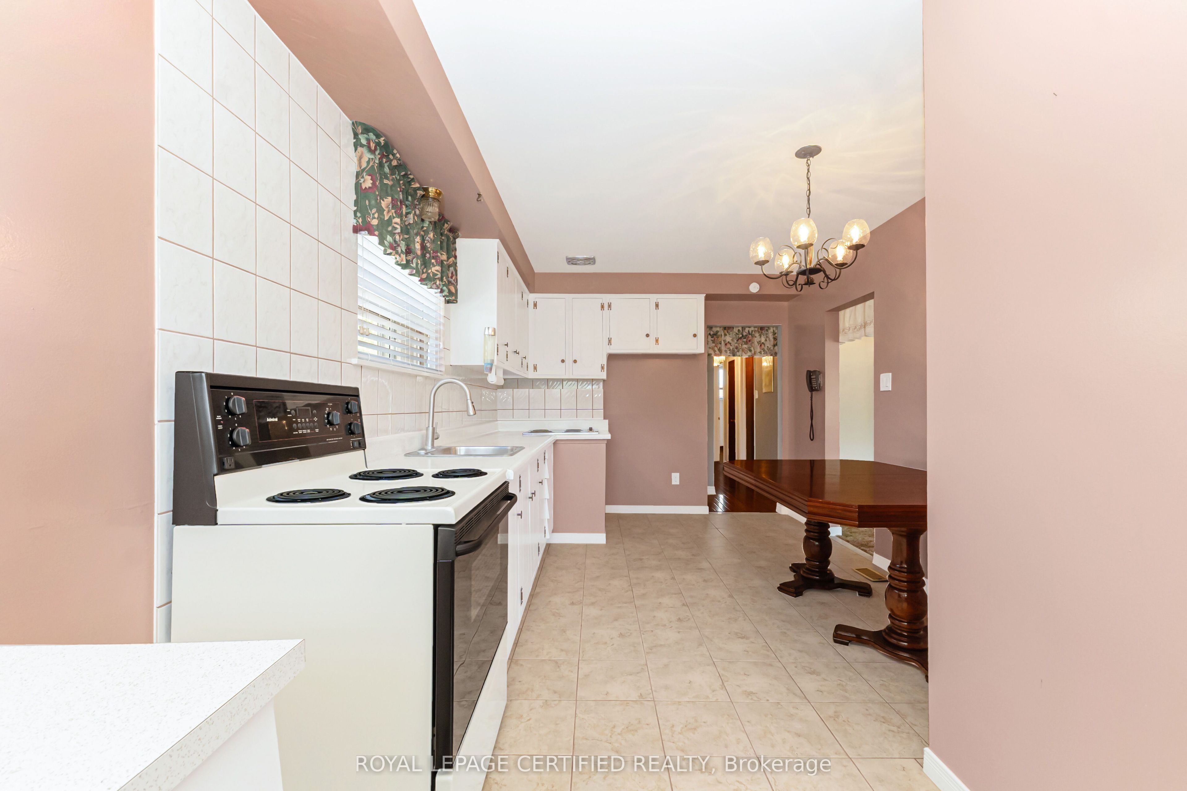 27 Milner Road Property Photo 13