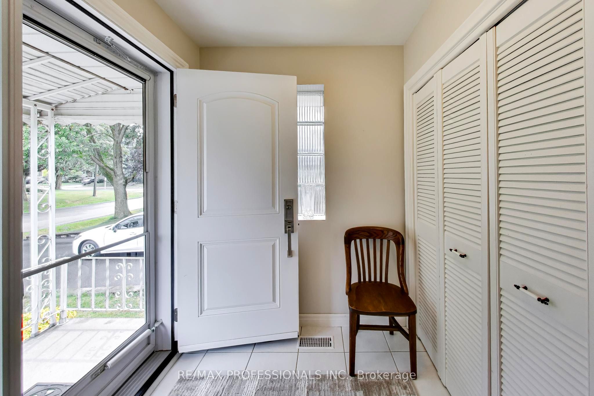 24 Beaverbrook Avenue Property Photo 4