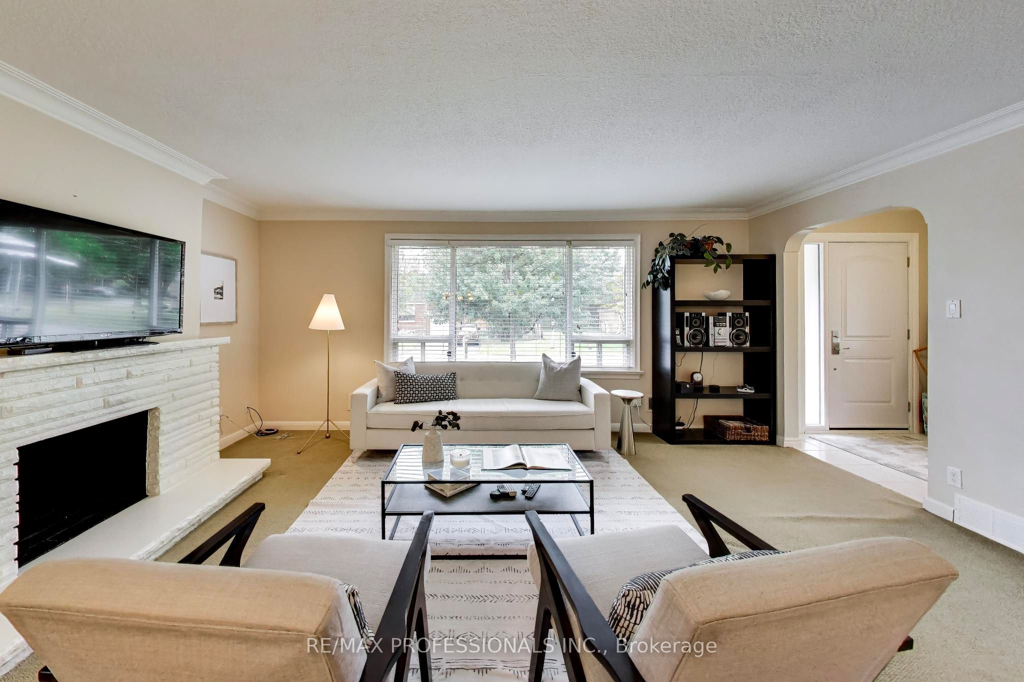 24 Beaverbrook Avenue Property Photo 7