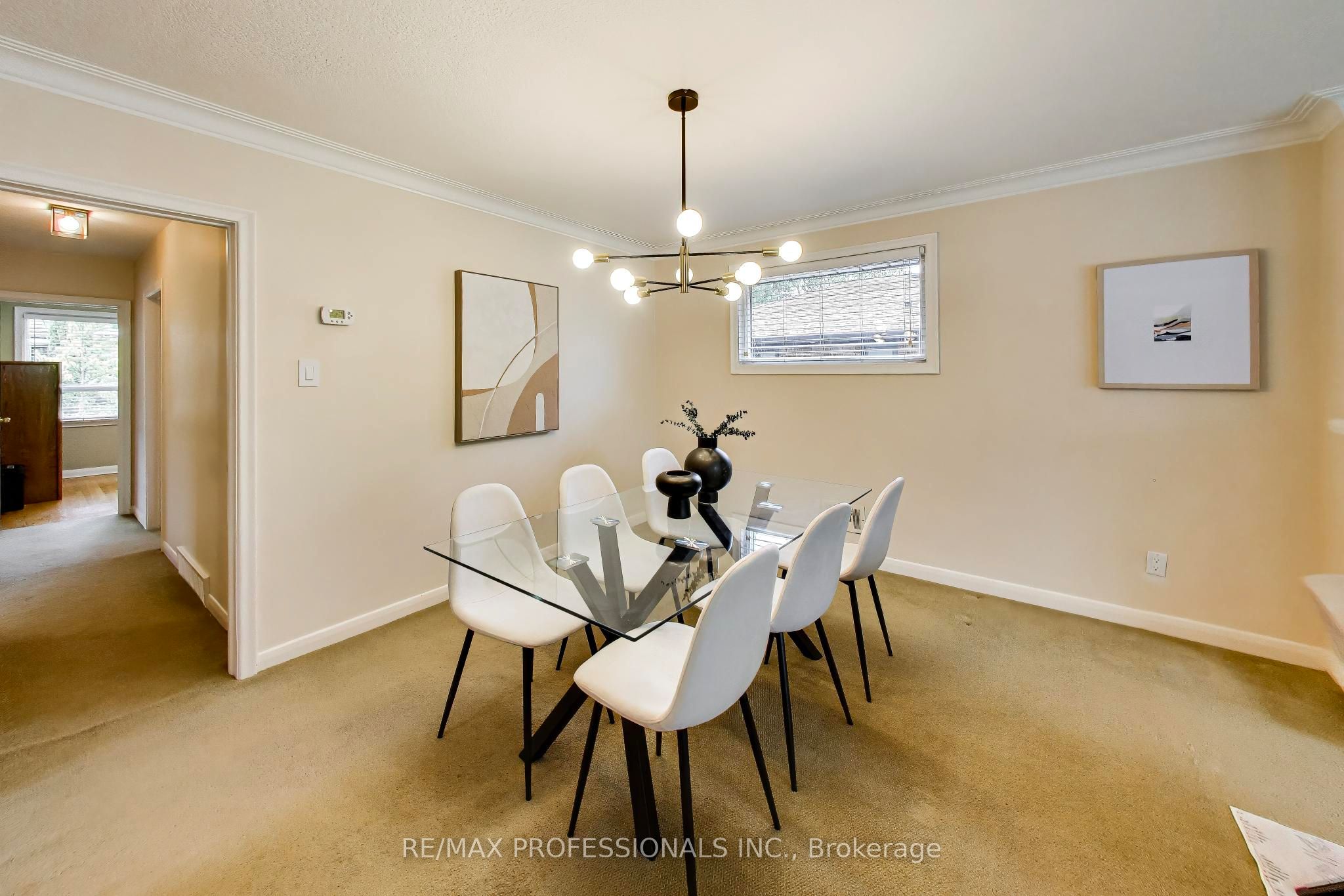 24 Beaverbrook Avenue Property Photo 9