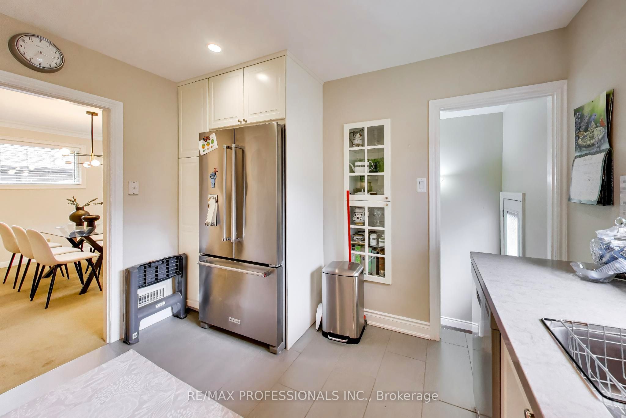 24 Beaverbrook Avenue Property Photo 13