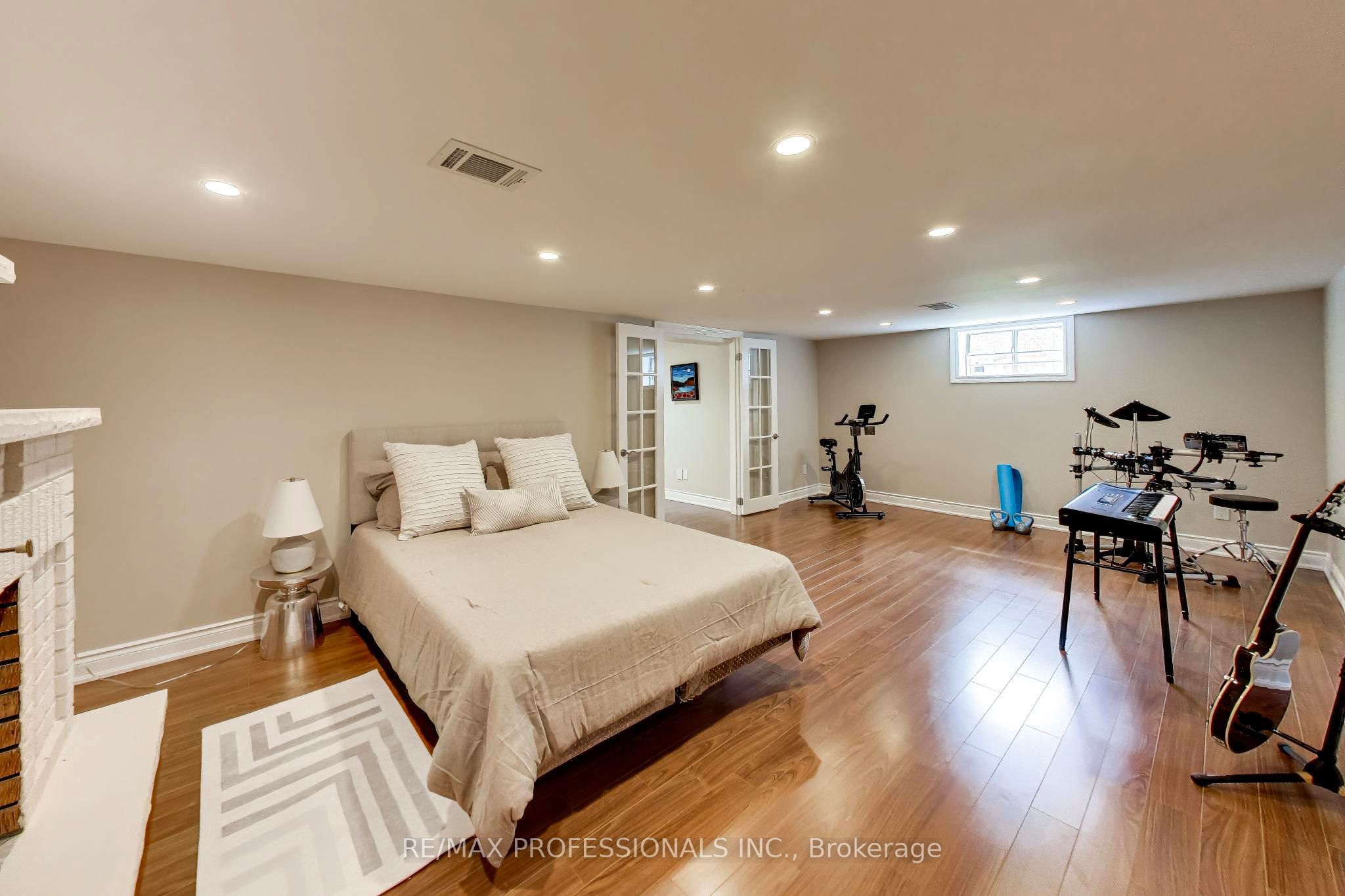 24 Beaverbrook Avenue Property Photo 27