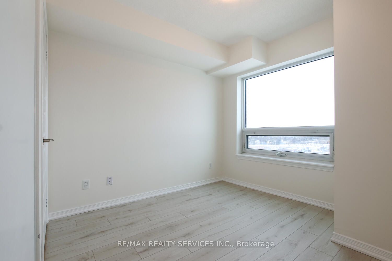 215 Queen Street E 1103 Property Photo 35