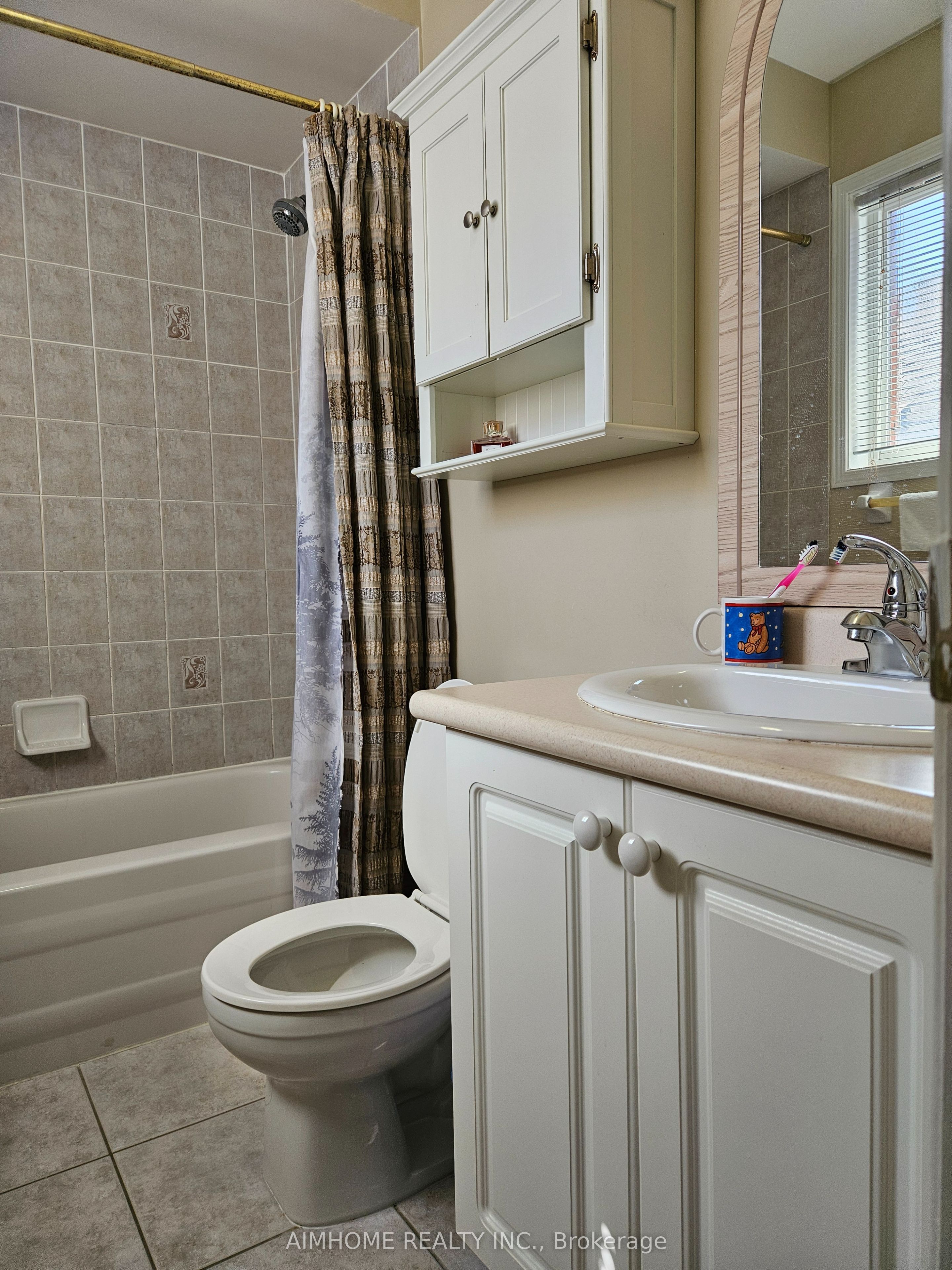 3227 Scotch Pine Gate Property Photo 13