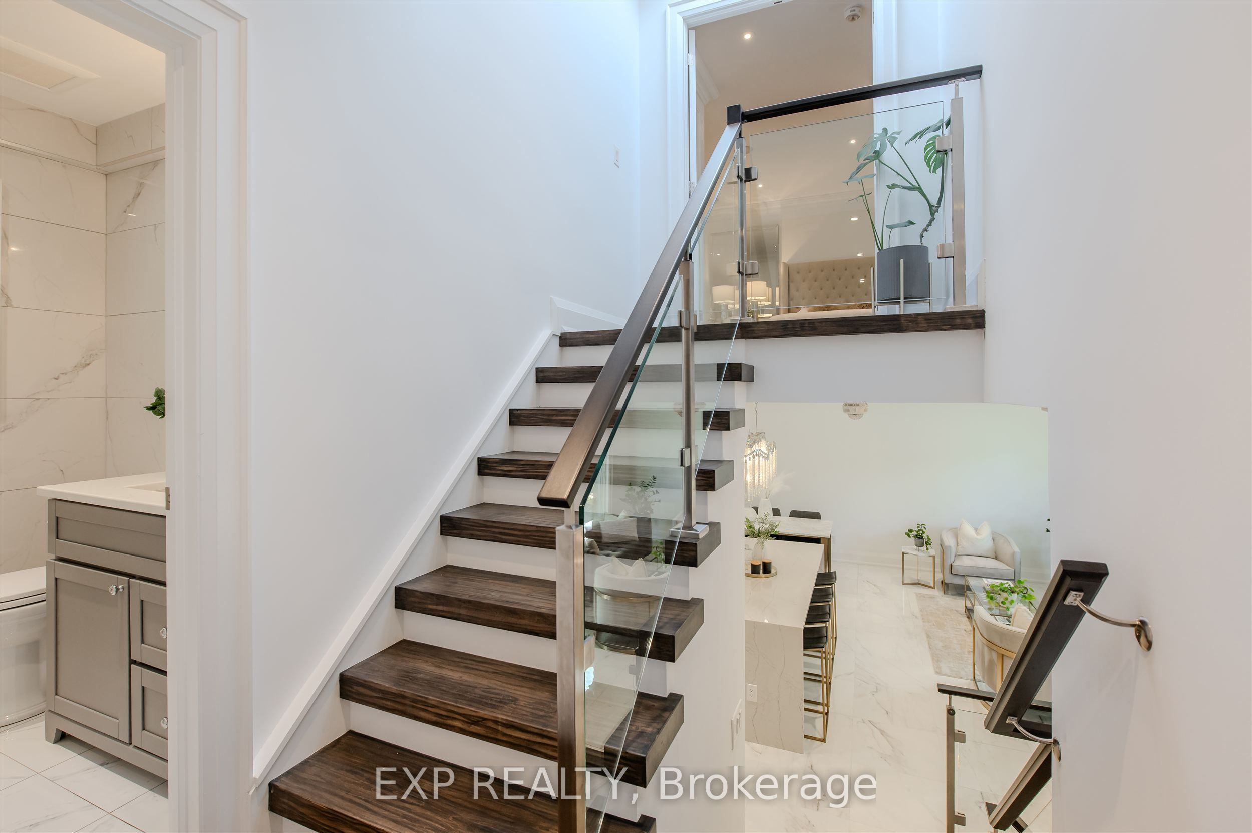 467 Caesar Avenue Property Photo 15