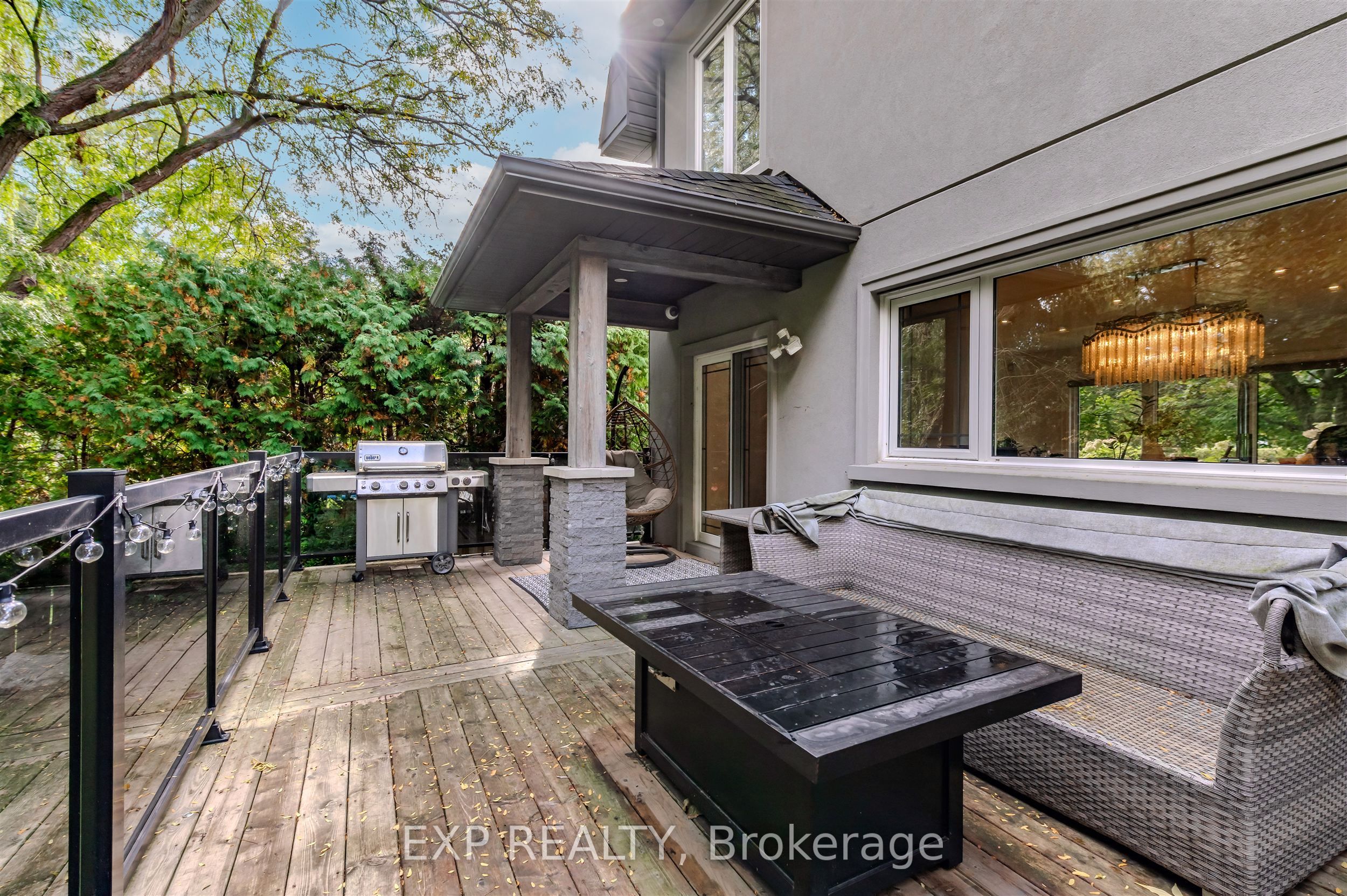 467 Caesar Avenue Property Photo 25
