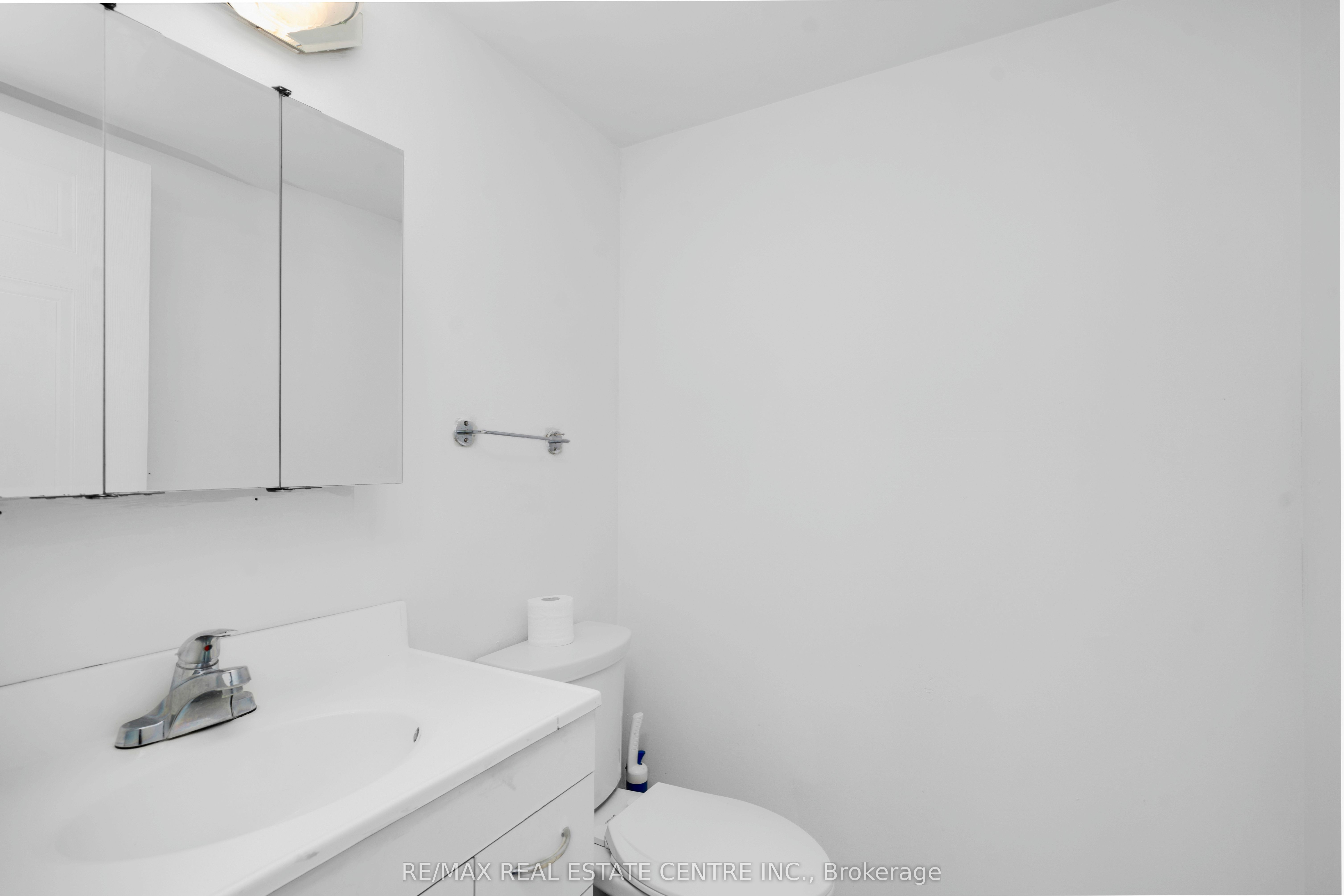 20 Mcfarlane Drive 1504 Property Photo 6