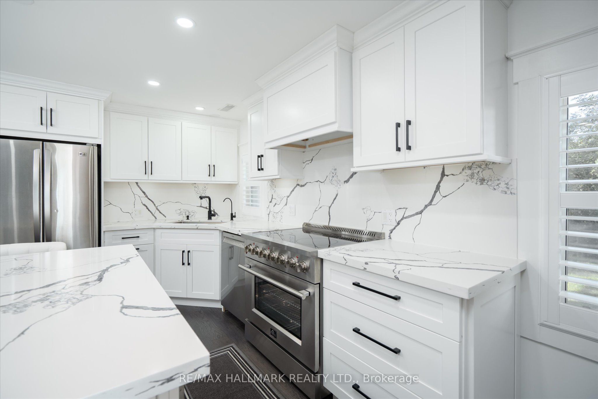 7433 5 Side Road Property Photo 15
