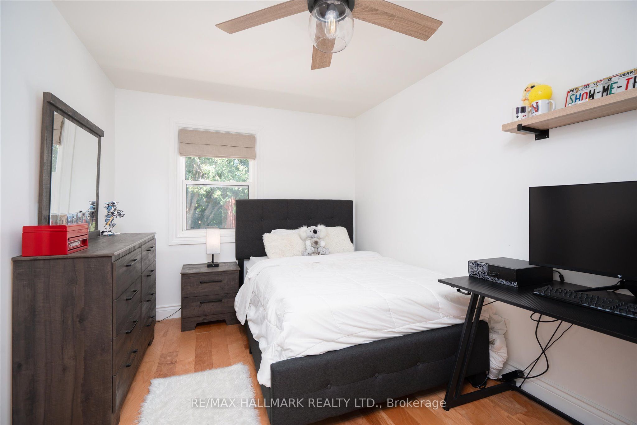 7433 5 Side Road Property Photo 26