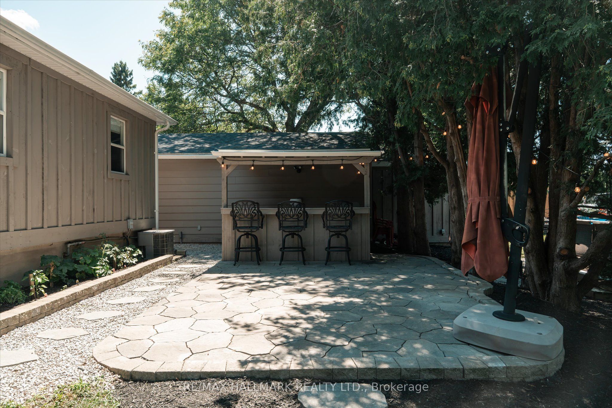 7433 5 Side Road Property Photo 35