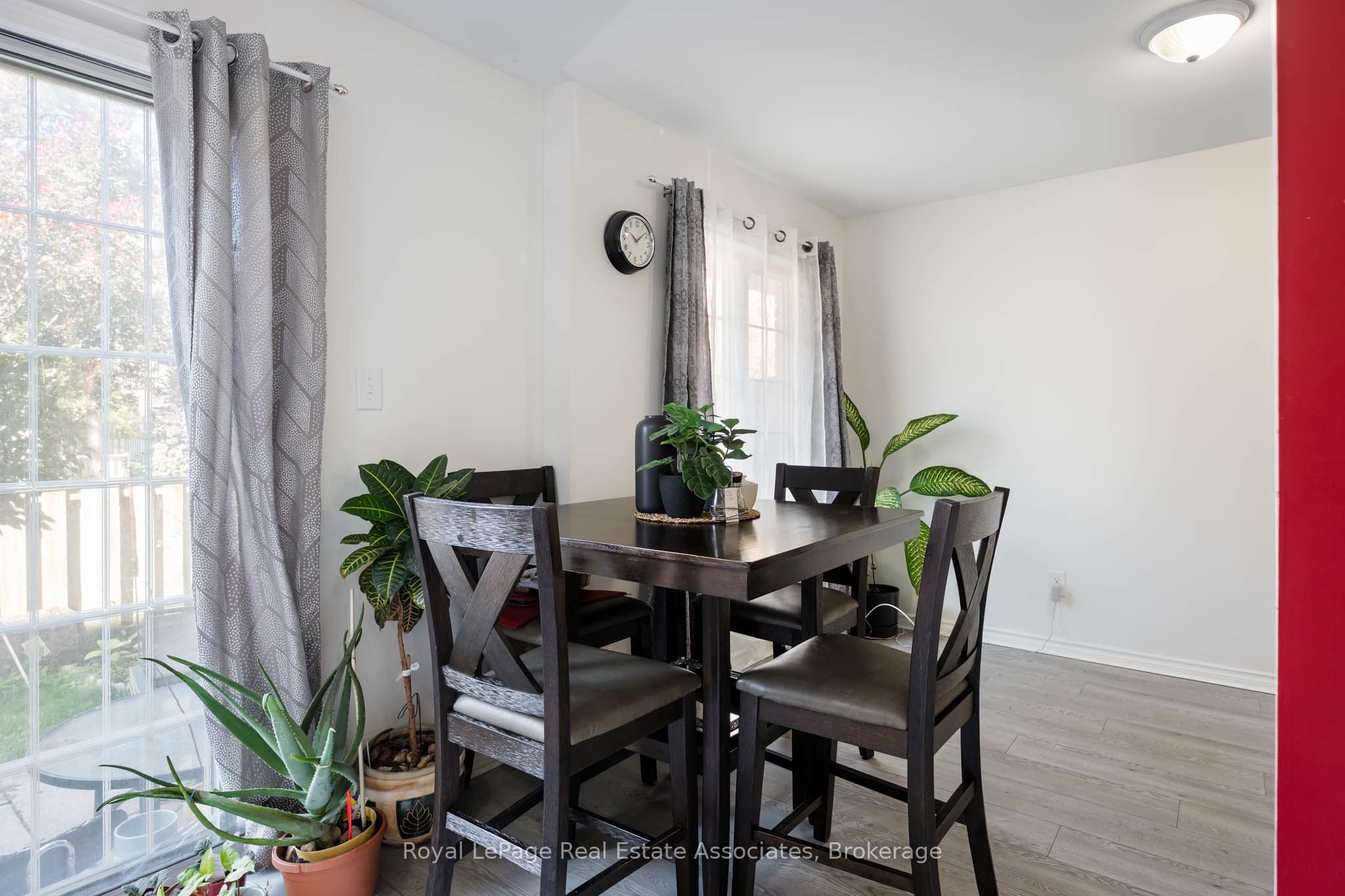 6950 Tenth Line W 87 Property Photo 10