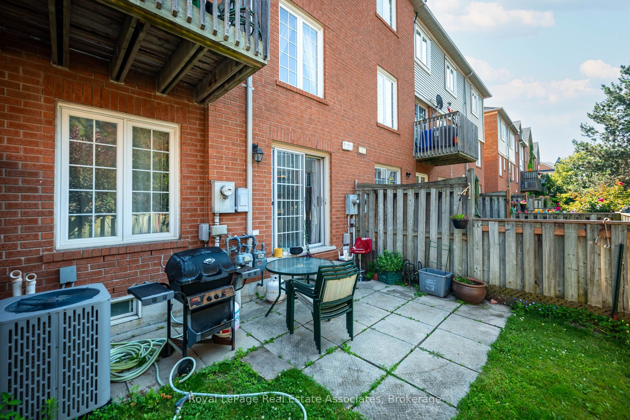 6950 Tenth Line W 87 Property Photo 22