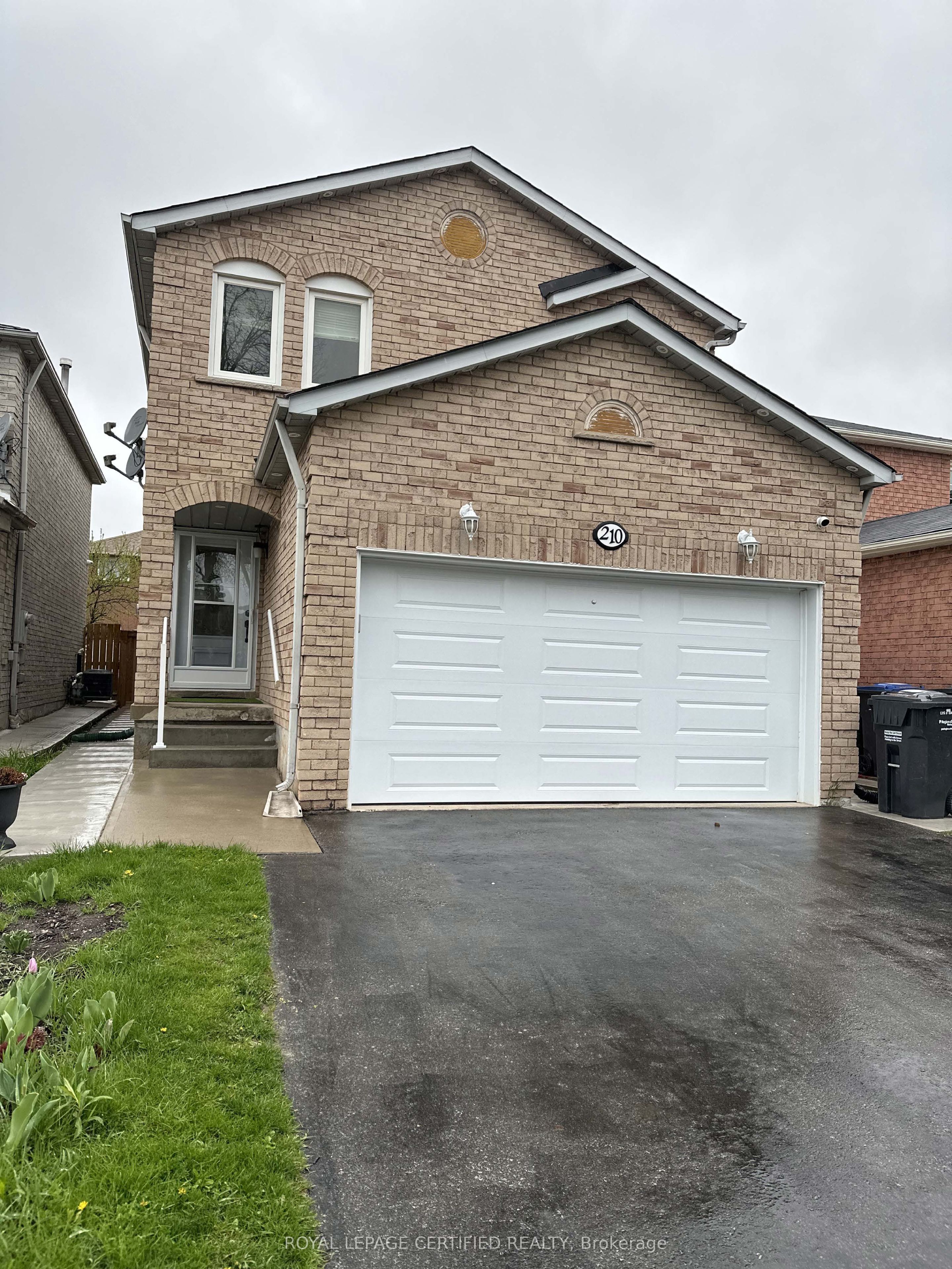 210 Ecclestone Drive Main Property Photo 1