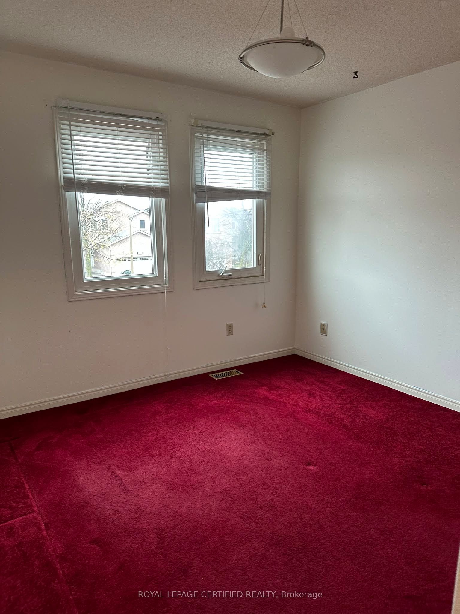210 Ecclestone Drive Main Property Photo 20
