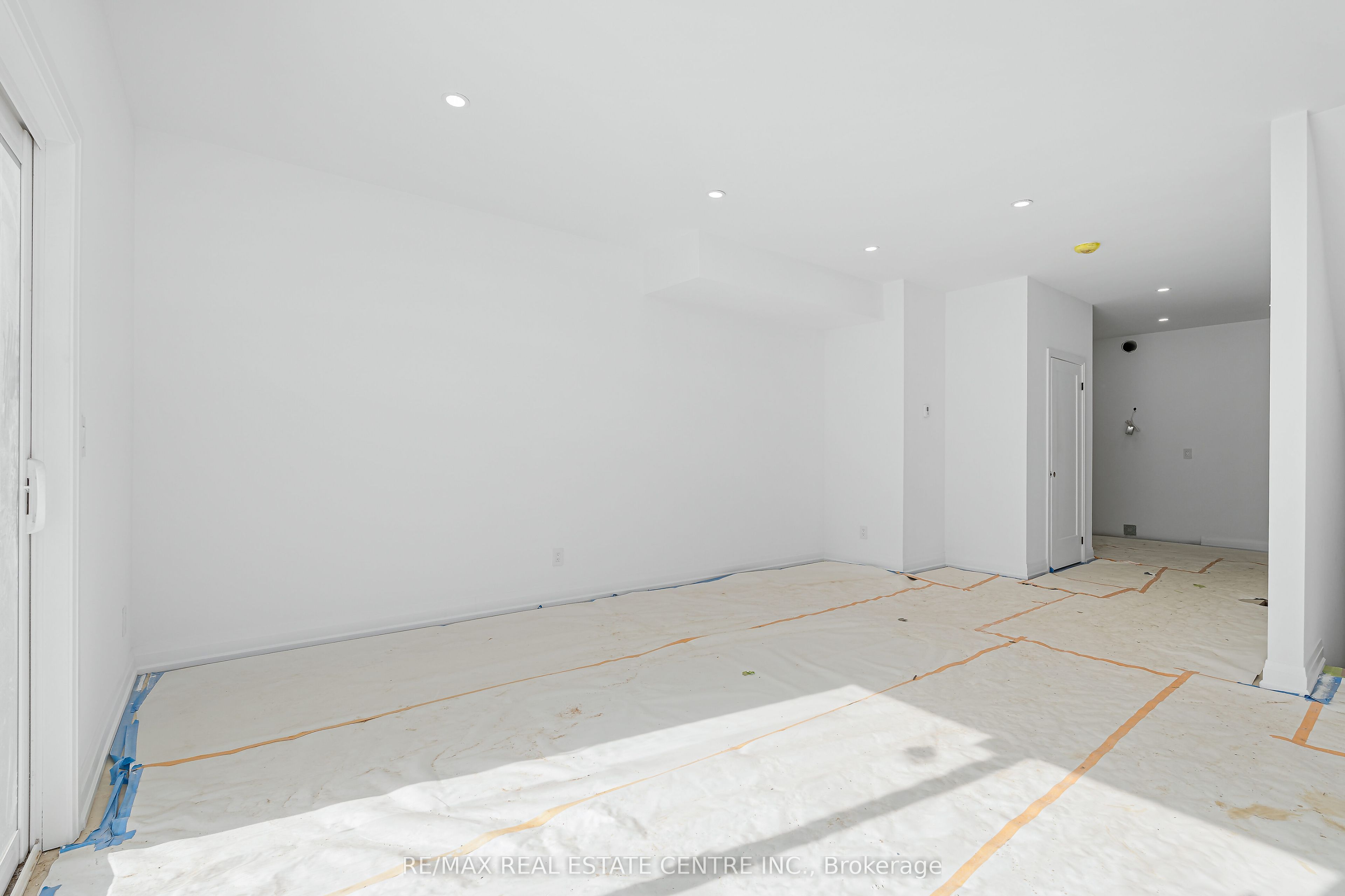 19 James Street Property Photo 15