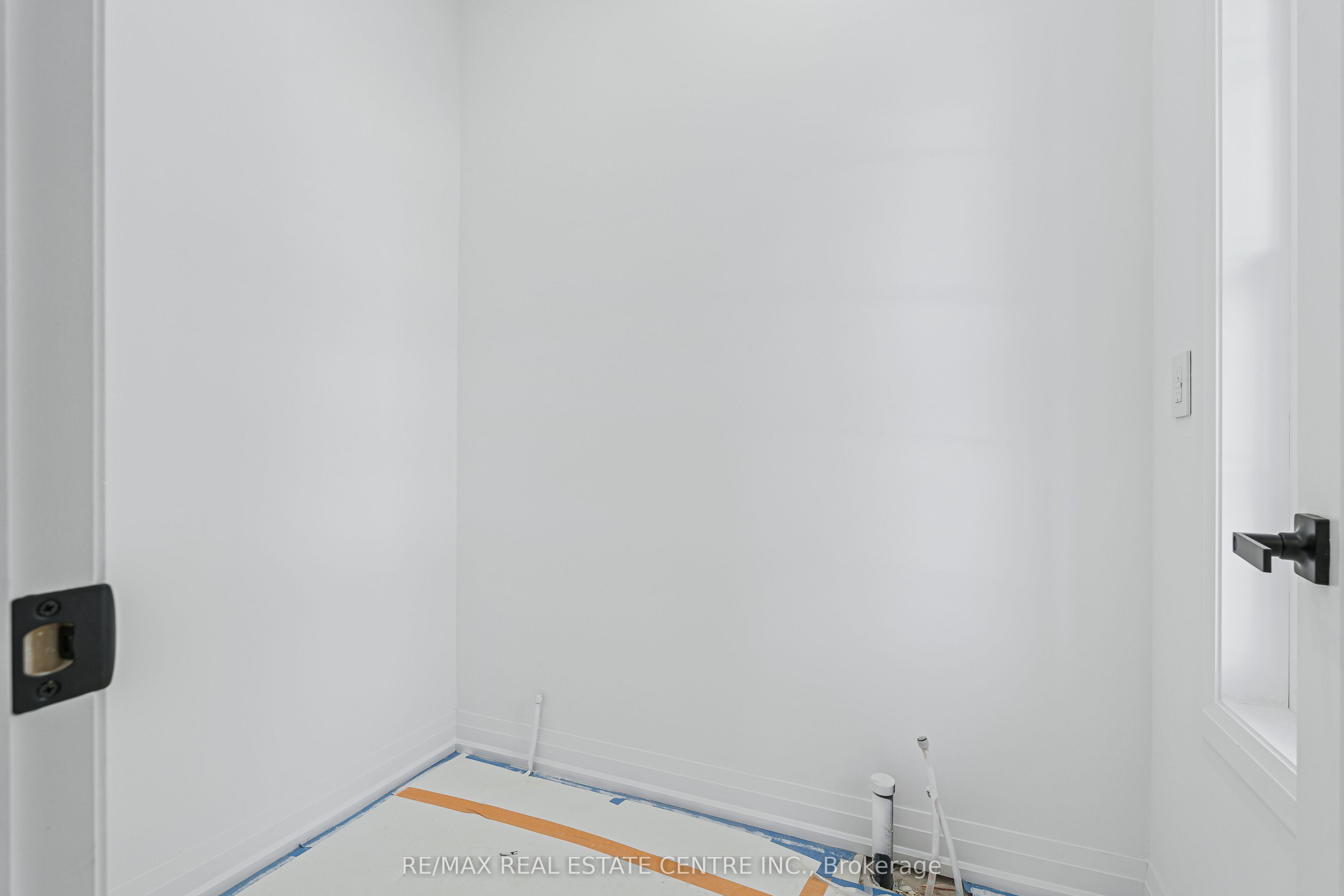 19 James Street Property Photo 18