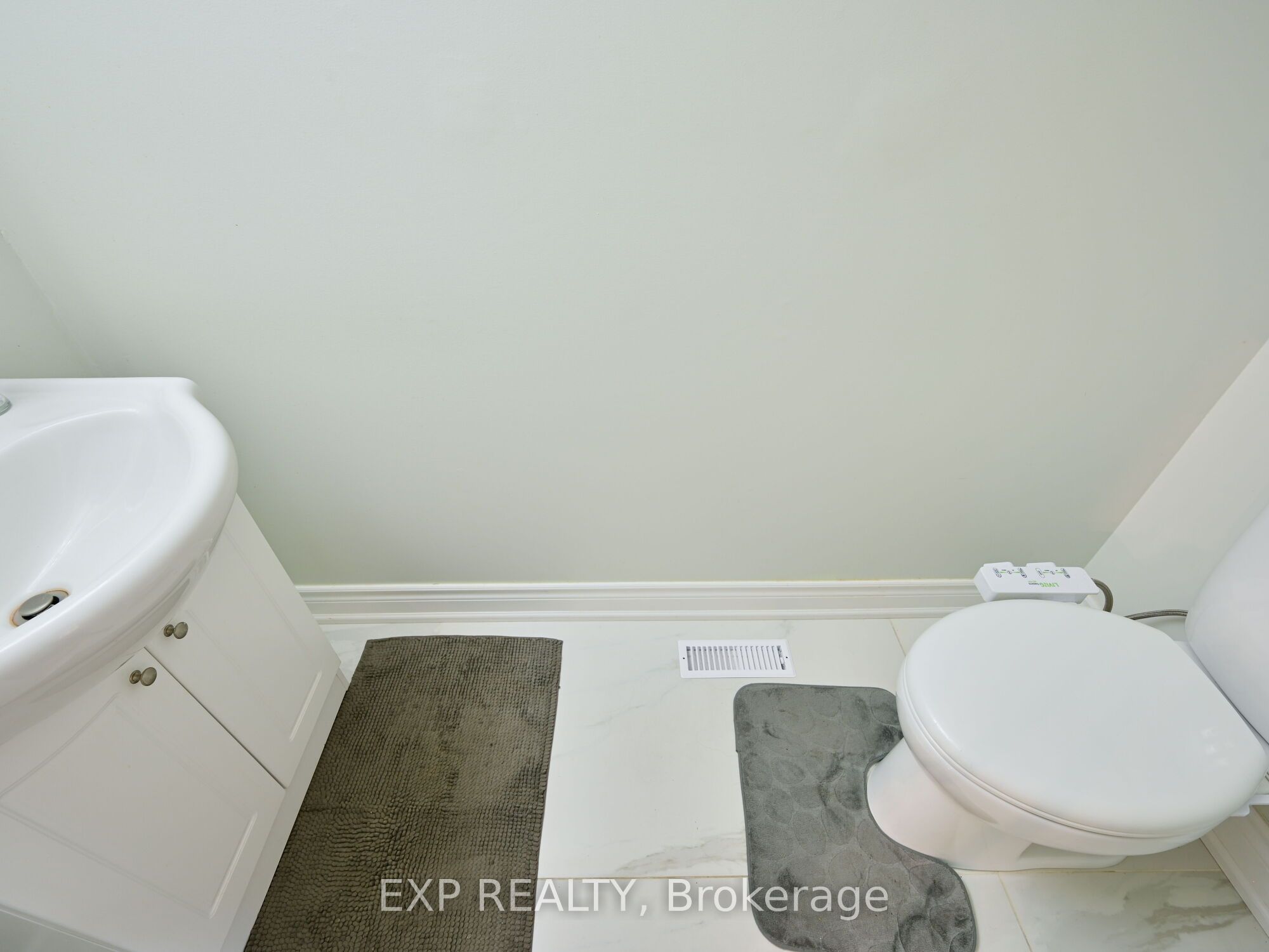 3351 Hornbeam Crescent N 64 Property Photo 15