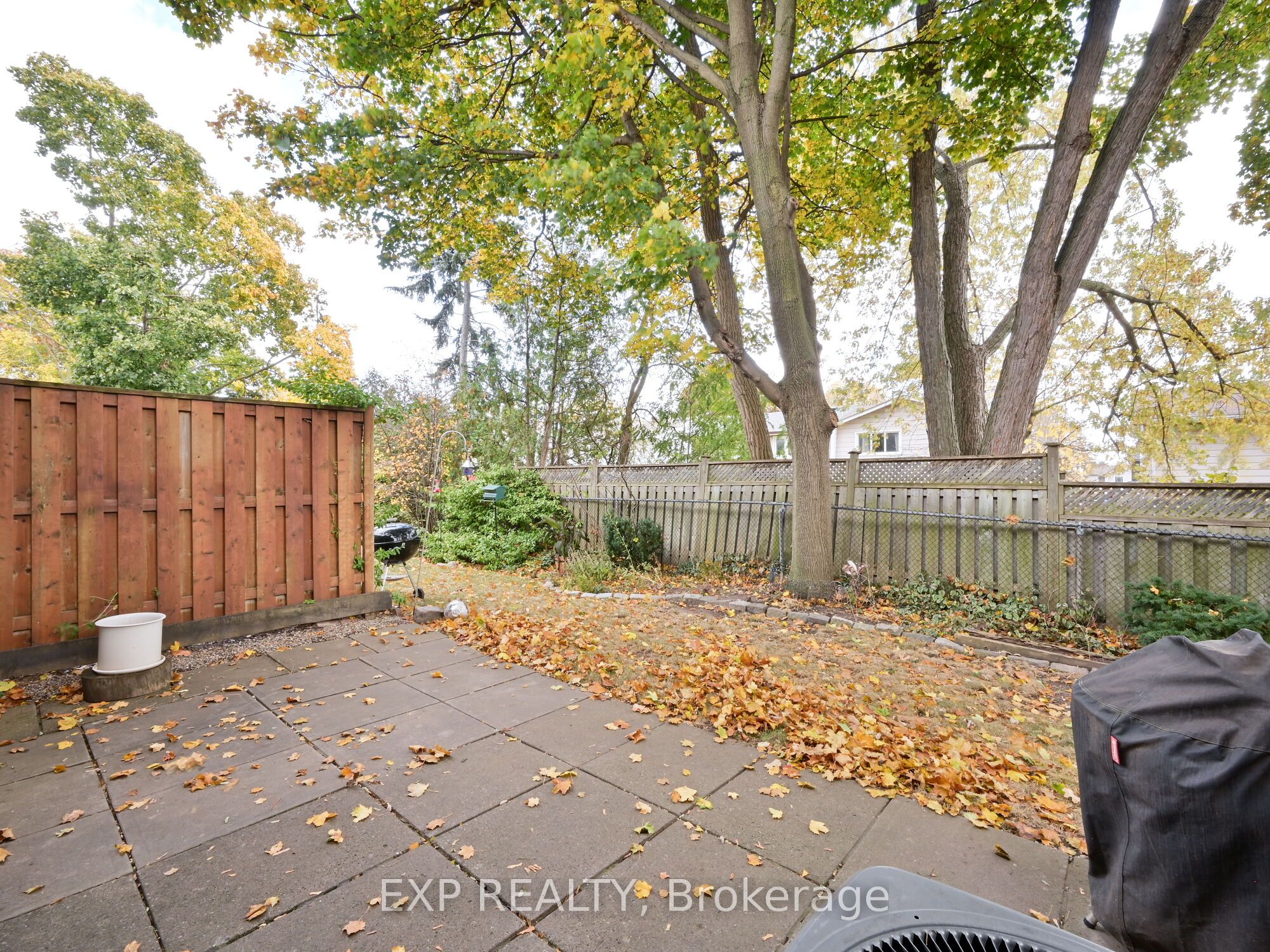 3351 Hornbeam Crescent N 64 Property Photo 37