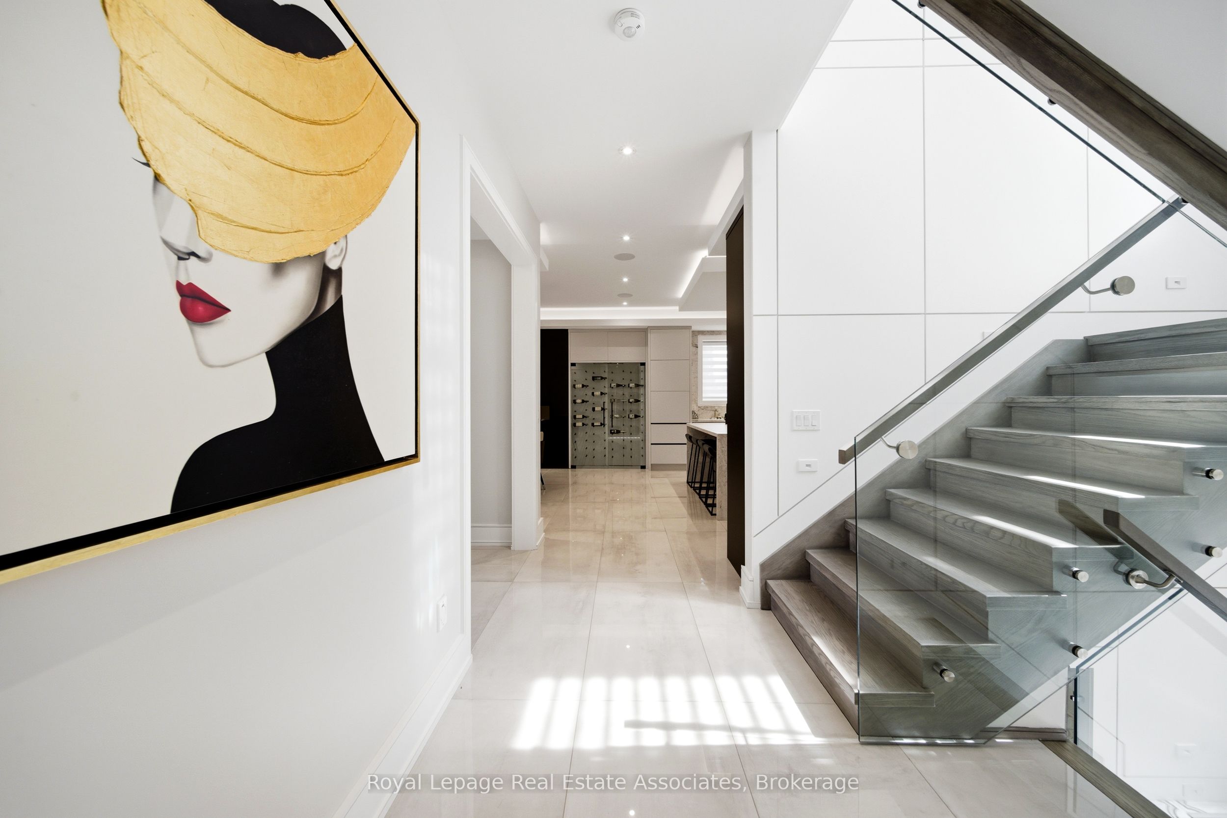 14 Joyce Parkway Property Photo 16