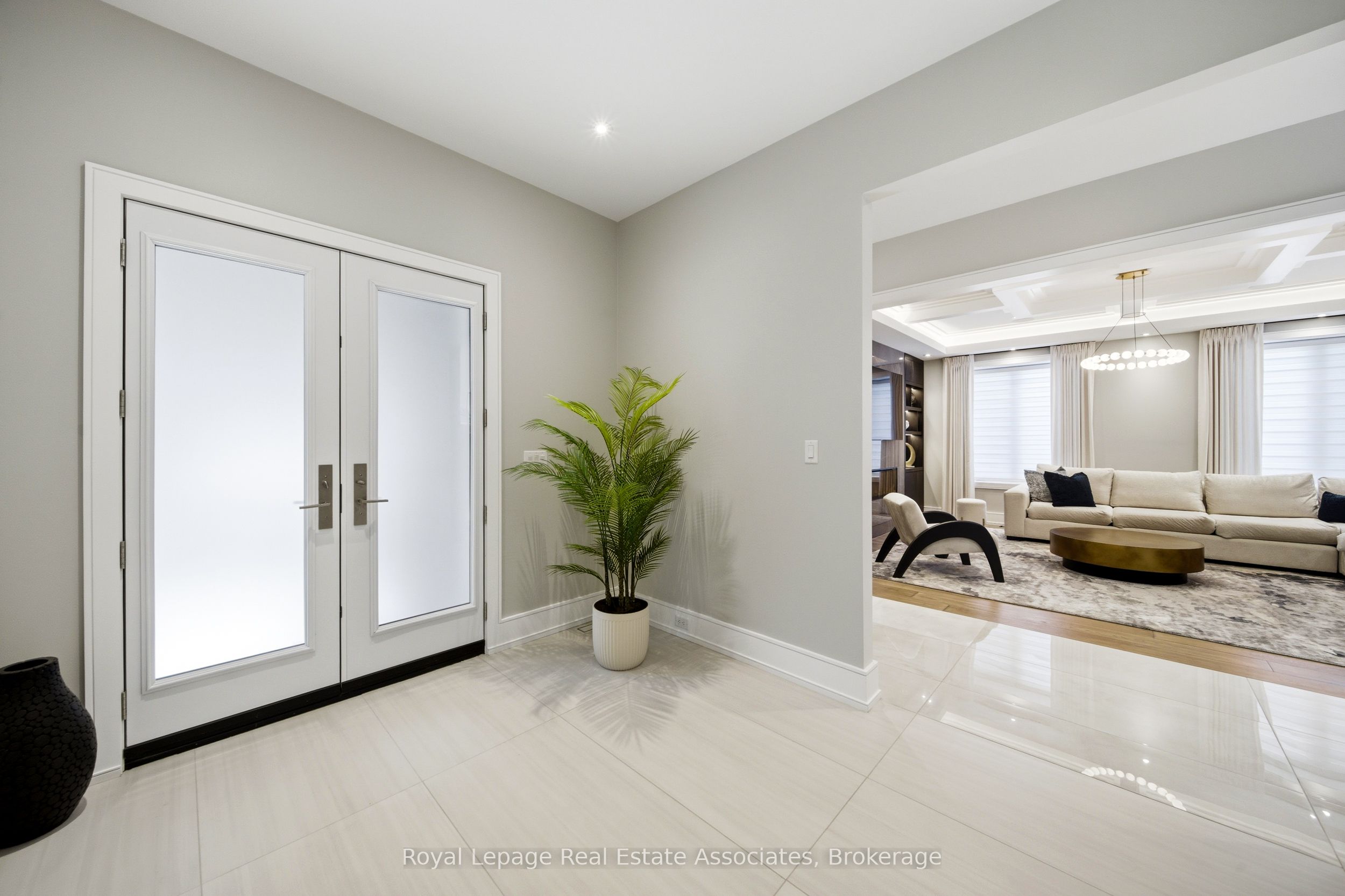 14 Joyce Parkway Property Photo 23