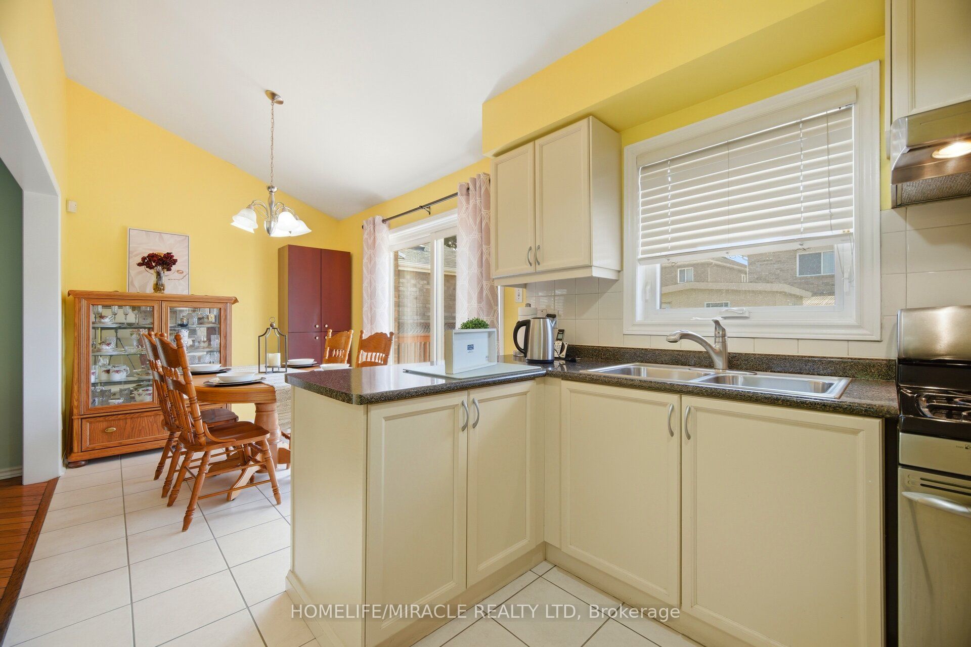 31 Larkspur Road Property Photo 19