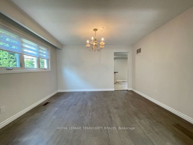 743 Fieldstone Road Property Photo 7