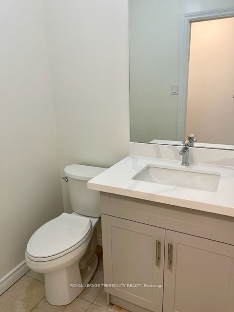743 Fieldstone Road Property Photo 12