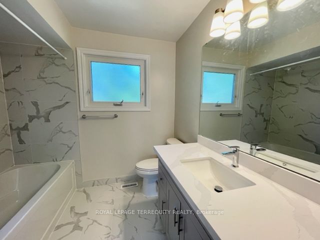 743 Fieldstone Road Property Photo 23