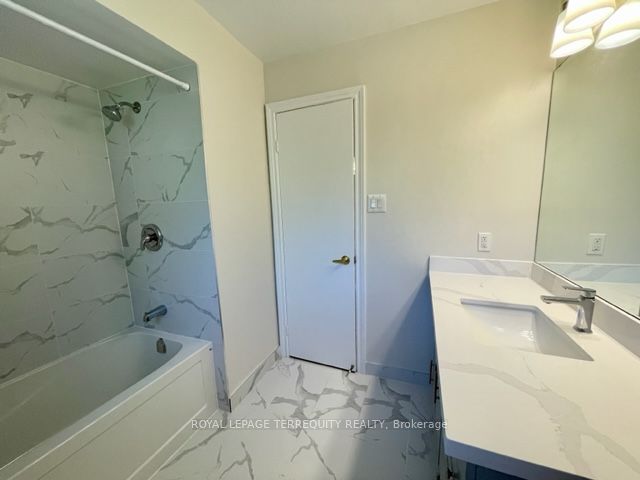 743 Fieldstone Road Property Photo 29