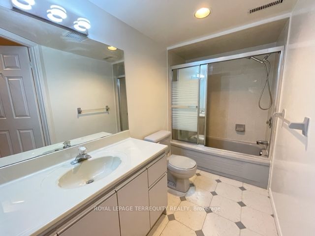 743 Fieldstone Road Property Photo 36
