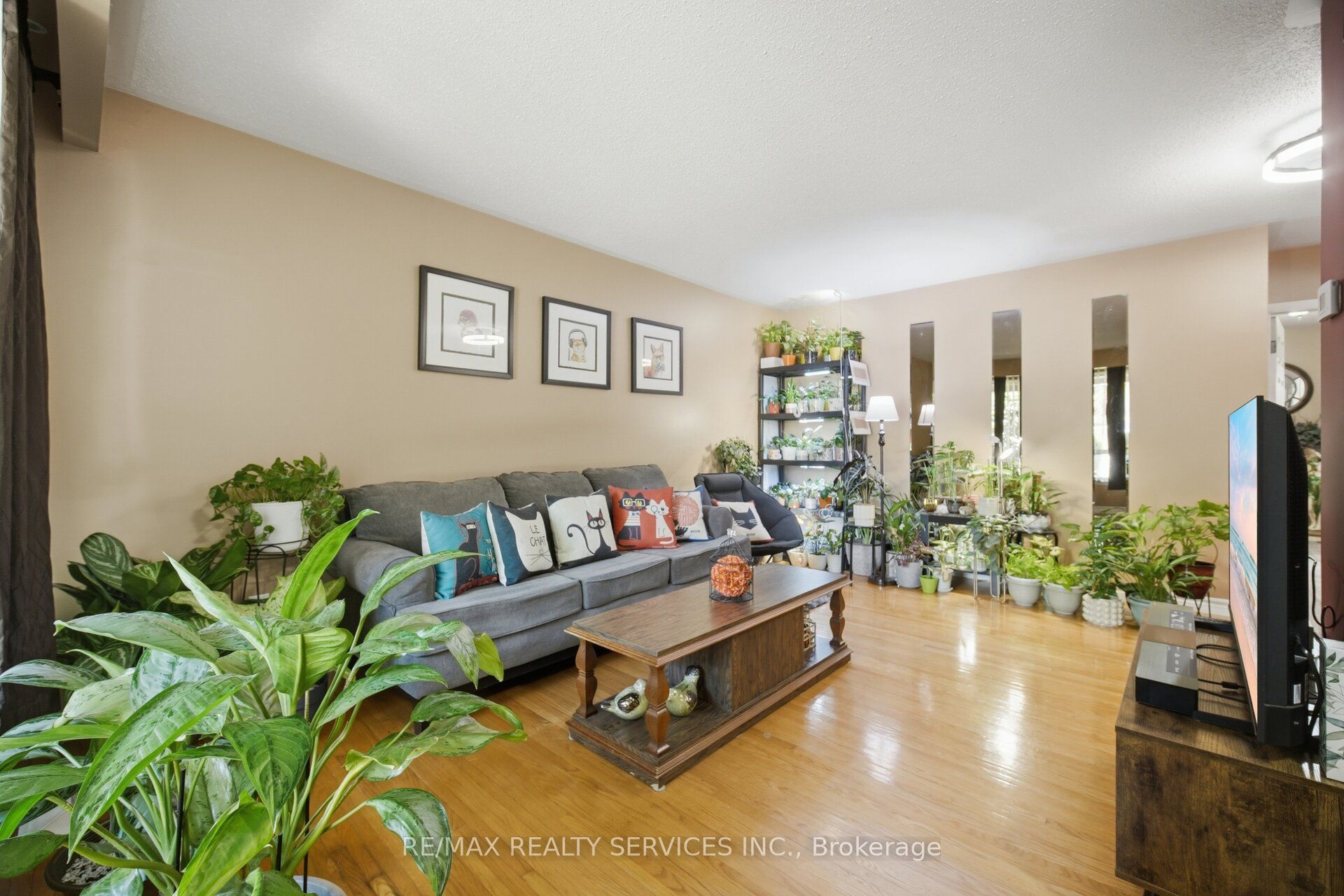 15 Ferndale Crescent Property Photo 9