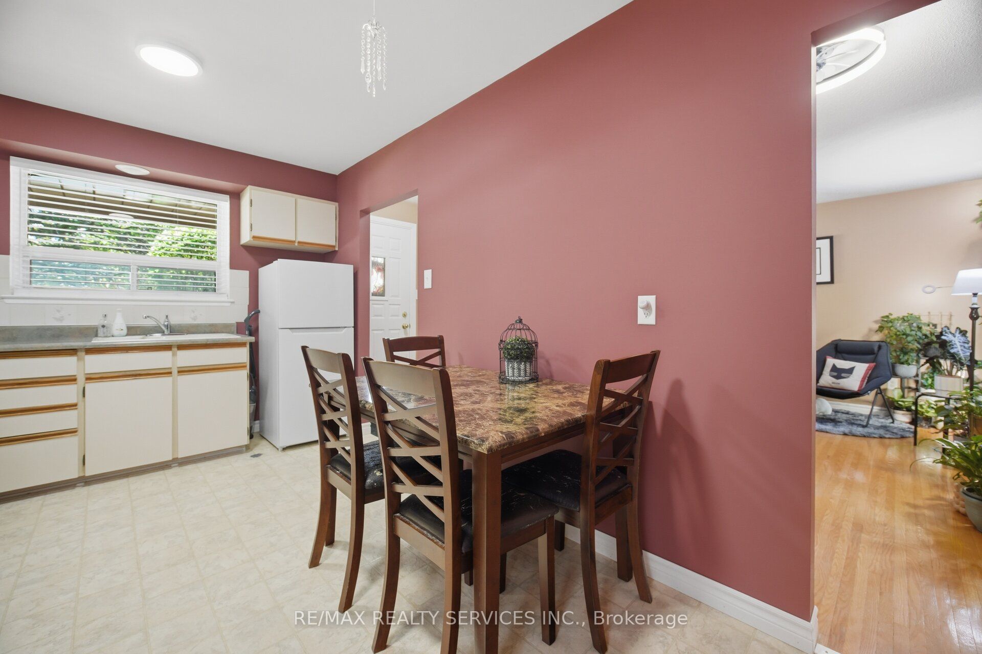 15 Ferndale Crescent Property Photo 13