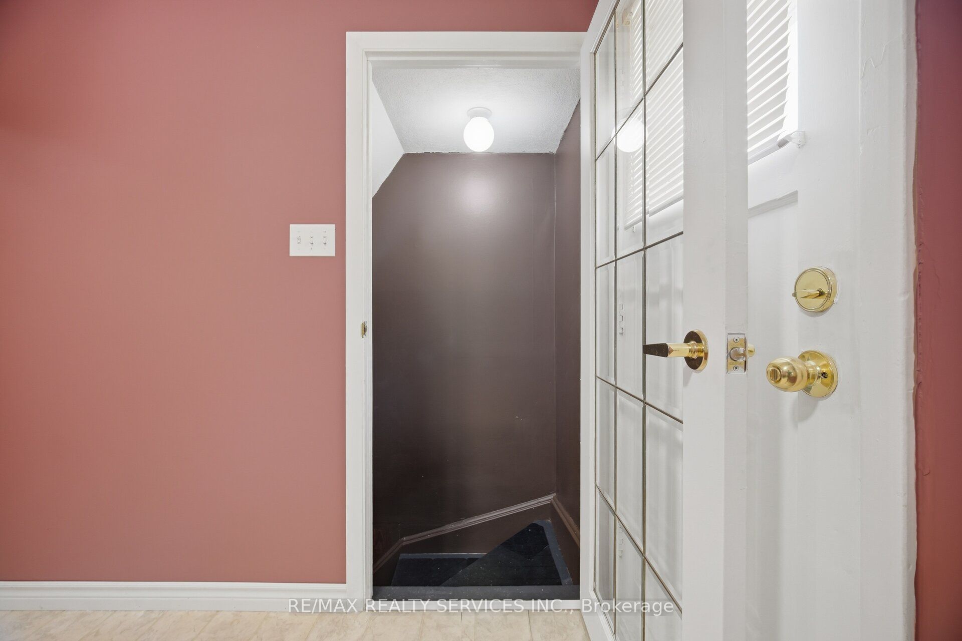 15 Ferndale Crescent Property Photo 26