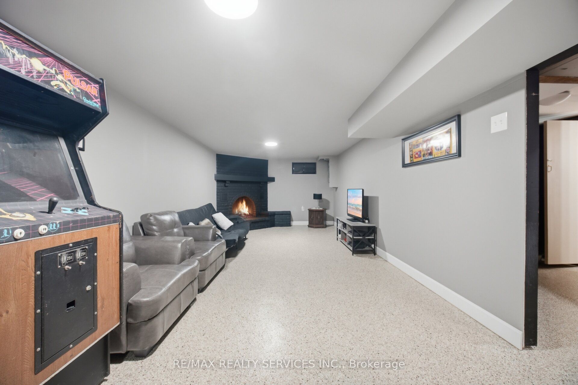 15 Ferndale Crescent Property Photo 28