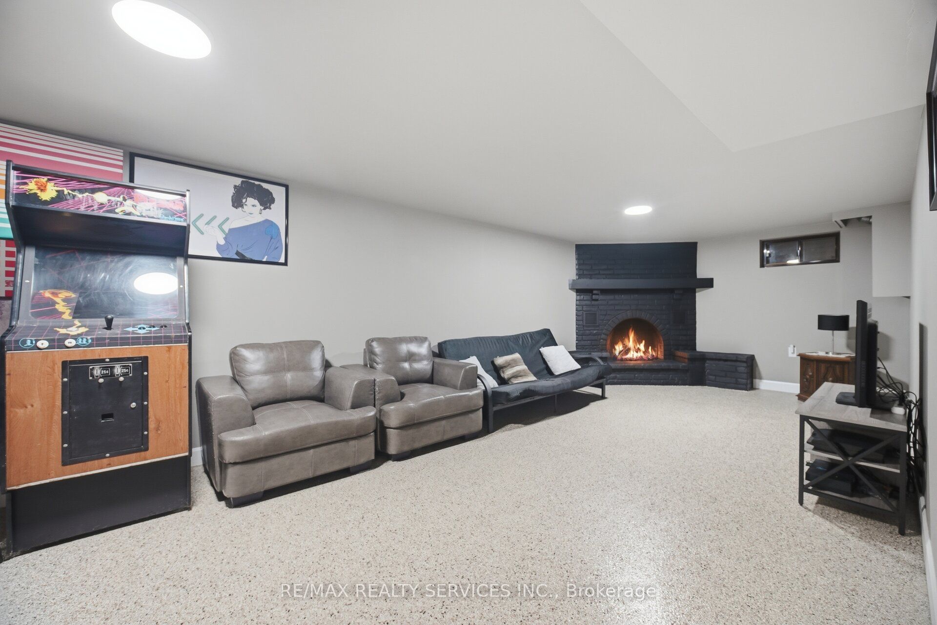 15 Ferndale Crescent Property Photo 29