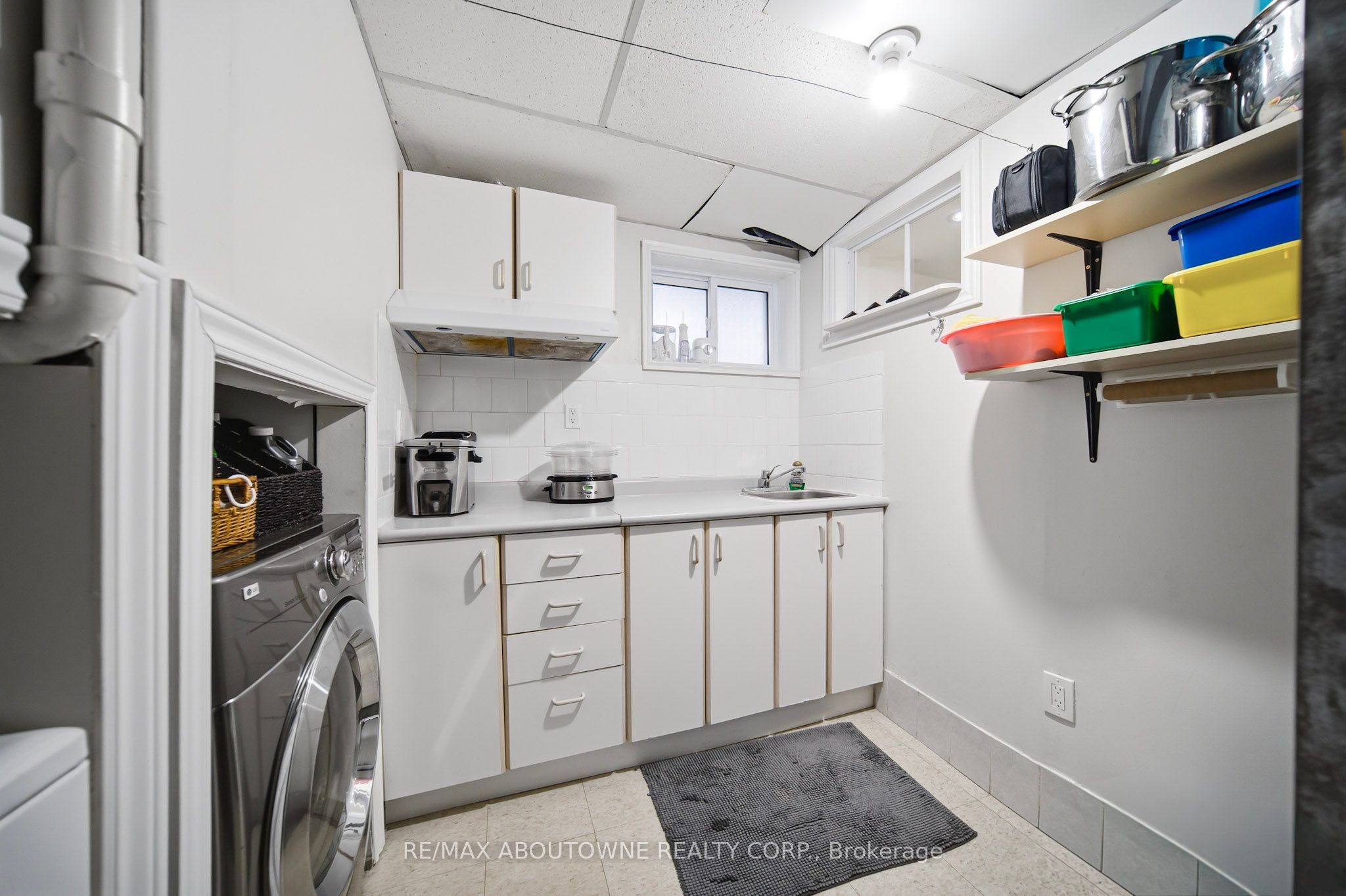 6346 Neuchatel Road Property Photo 27