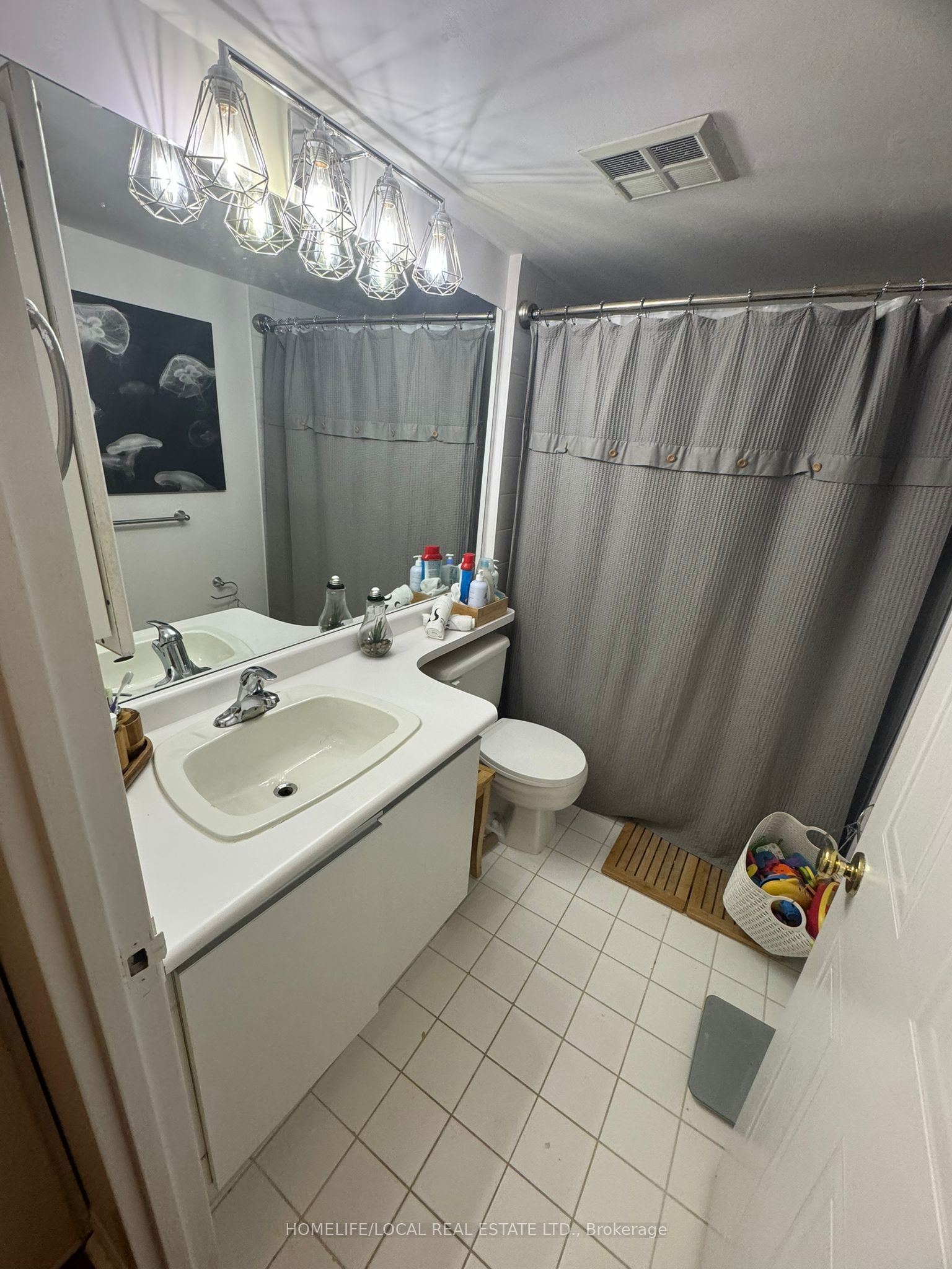 3 Hickory Tree Road #1402 Property Photo 8